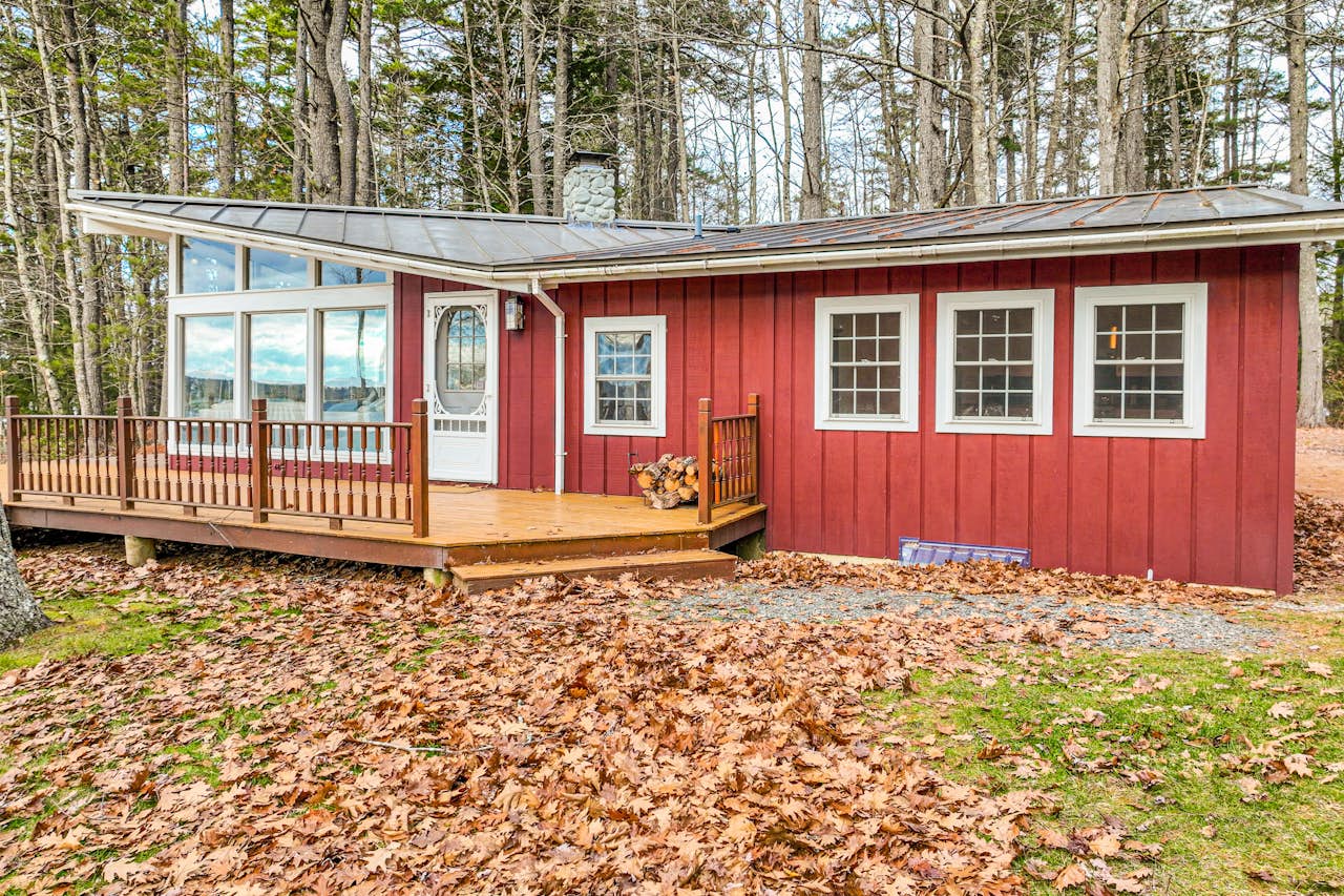 Loon Cove 3 BD Nobleboro, ME Vacation Rental Vacasa