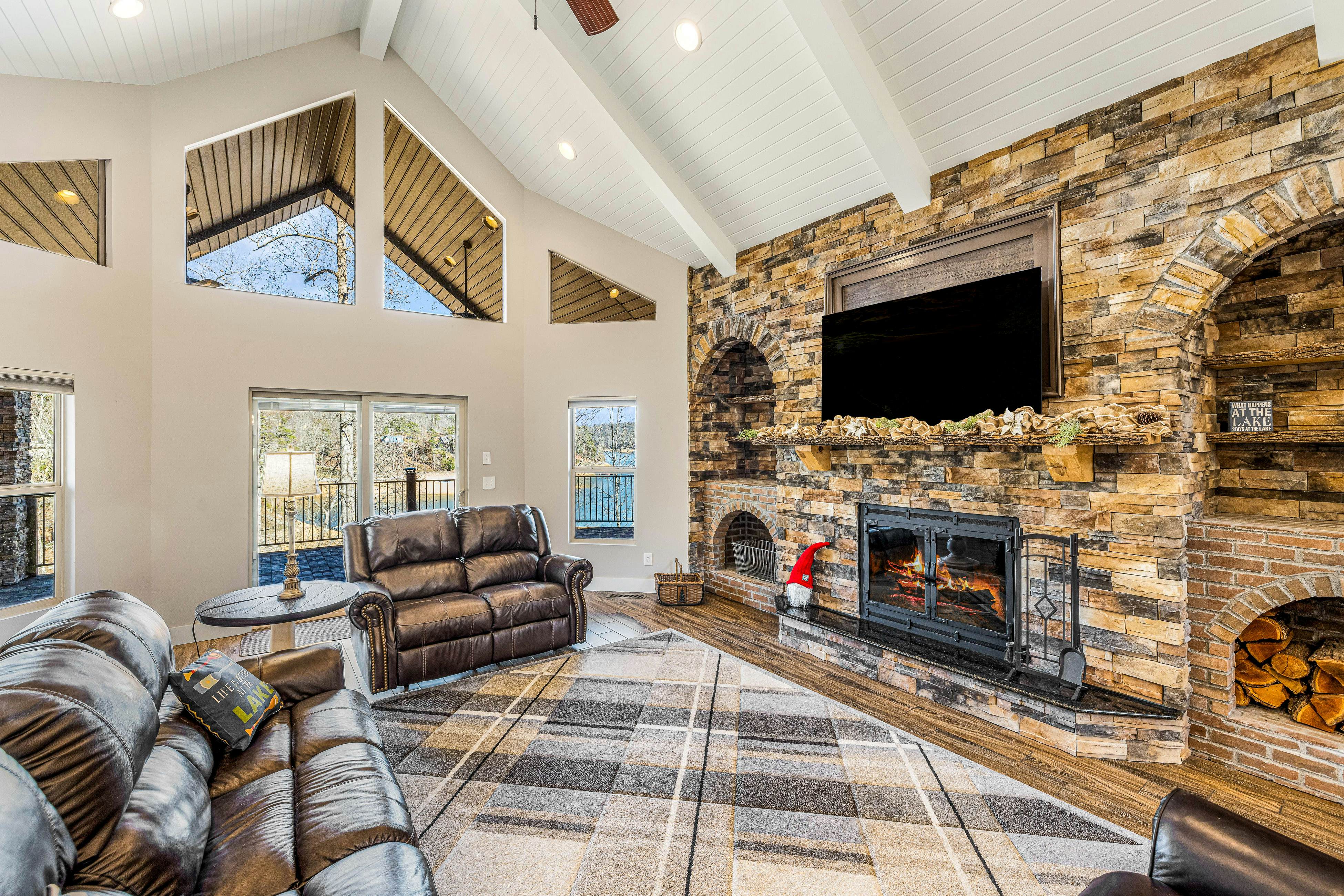 Nor Largo 6 BD LaFollette, TN Vacation Rental Vacasa