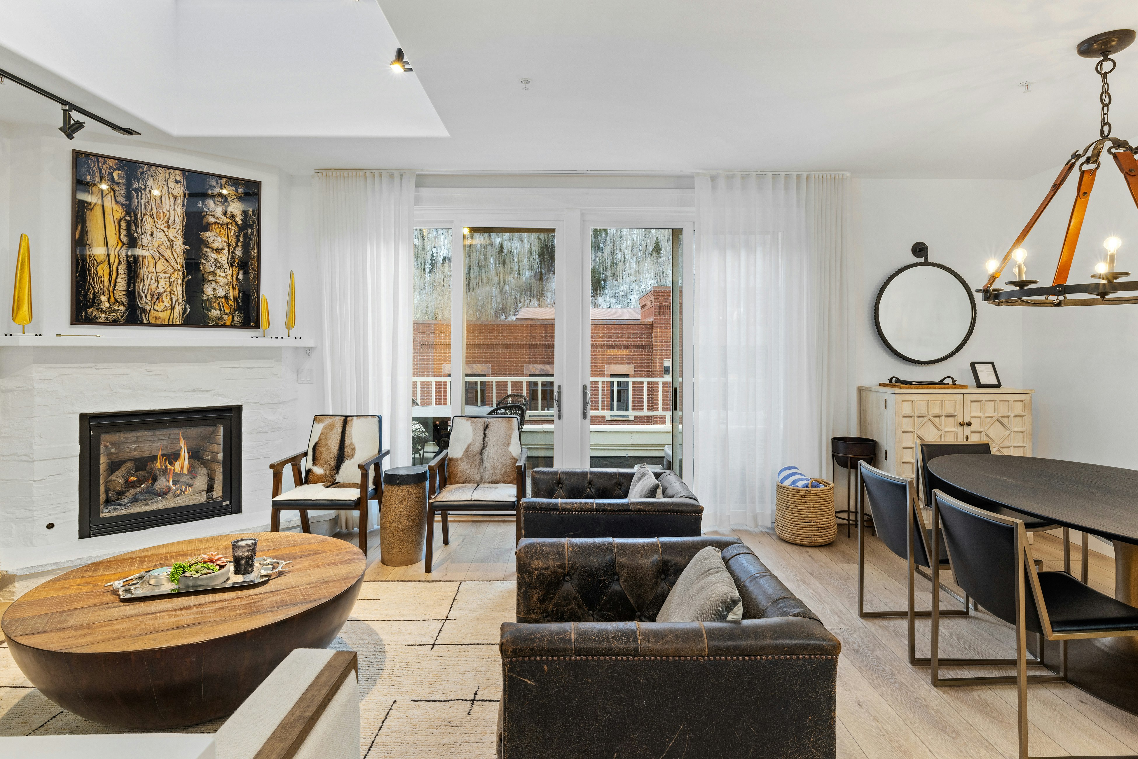 Diamondtooth 4 - Scarlet Dove