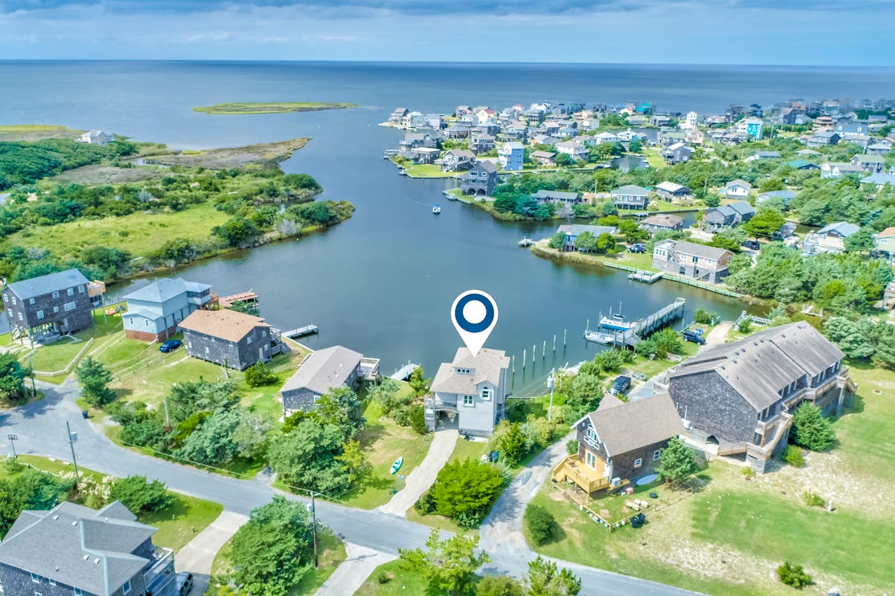 Daily Reflection 3 BD Avon, NC Vacation Rental Vacasa