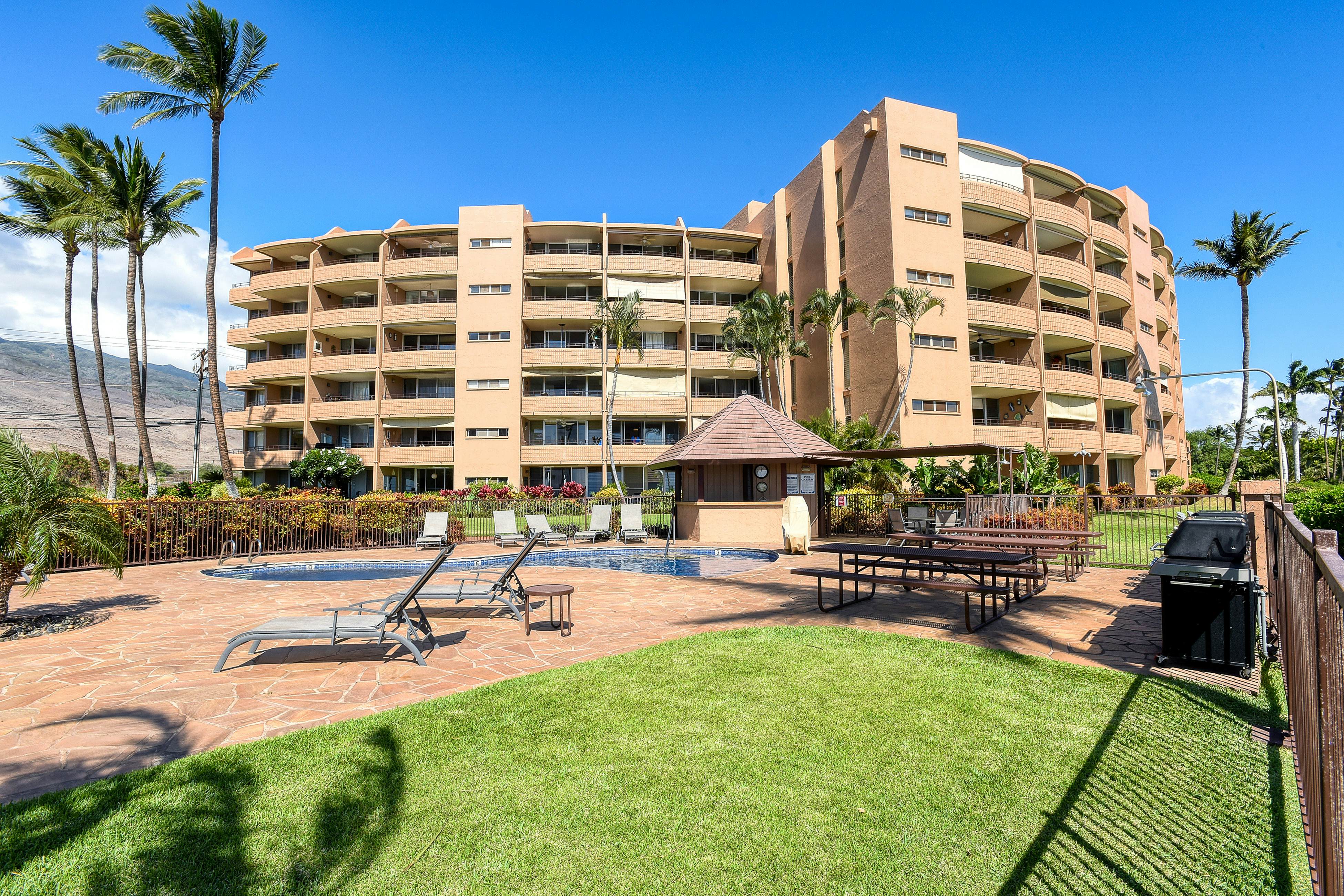 Island Sands Resort 302