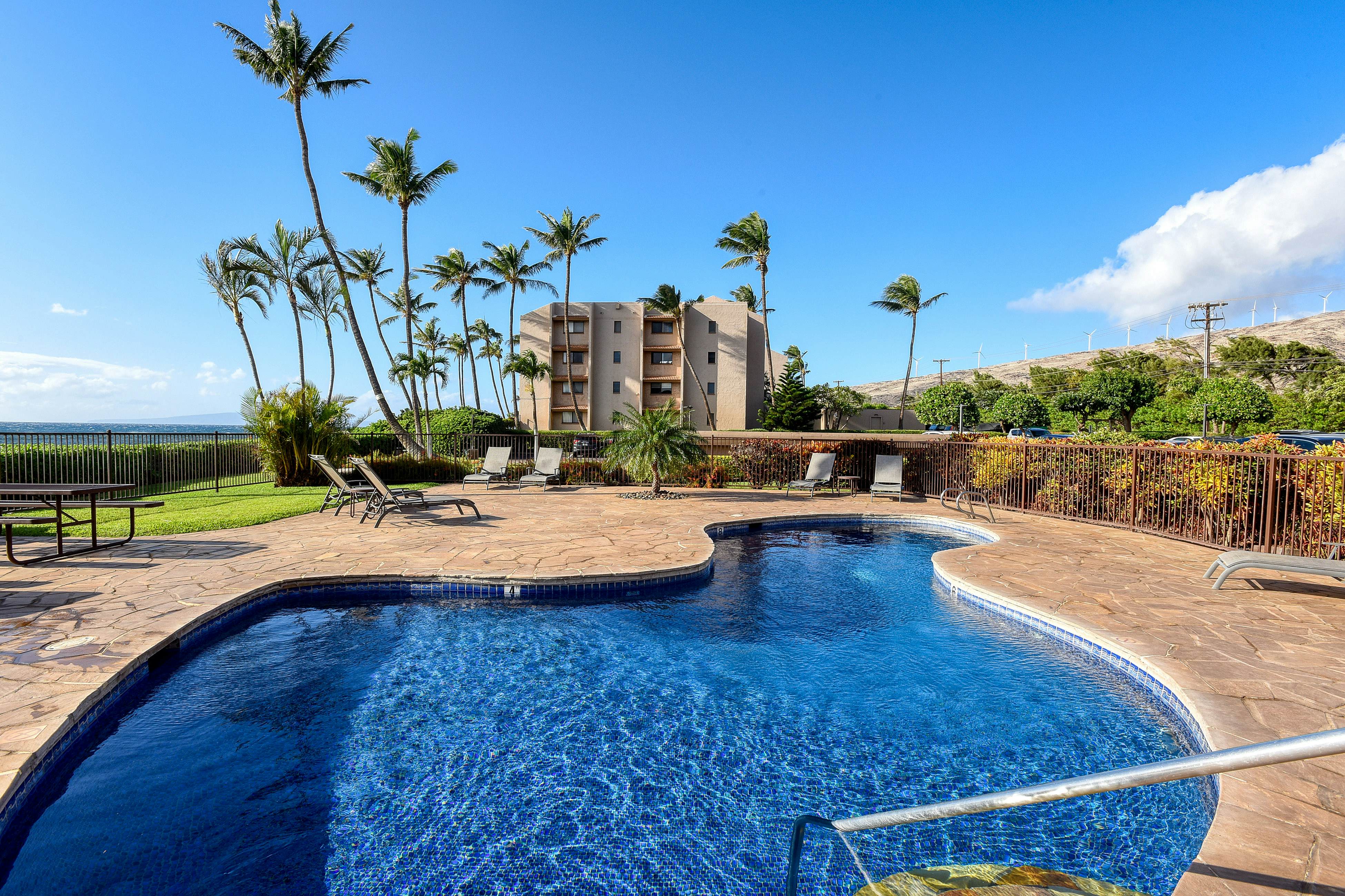 Island Sands Resort 302