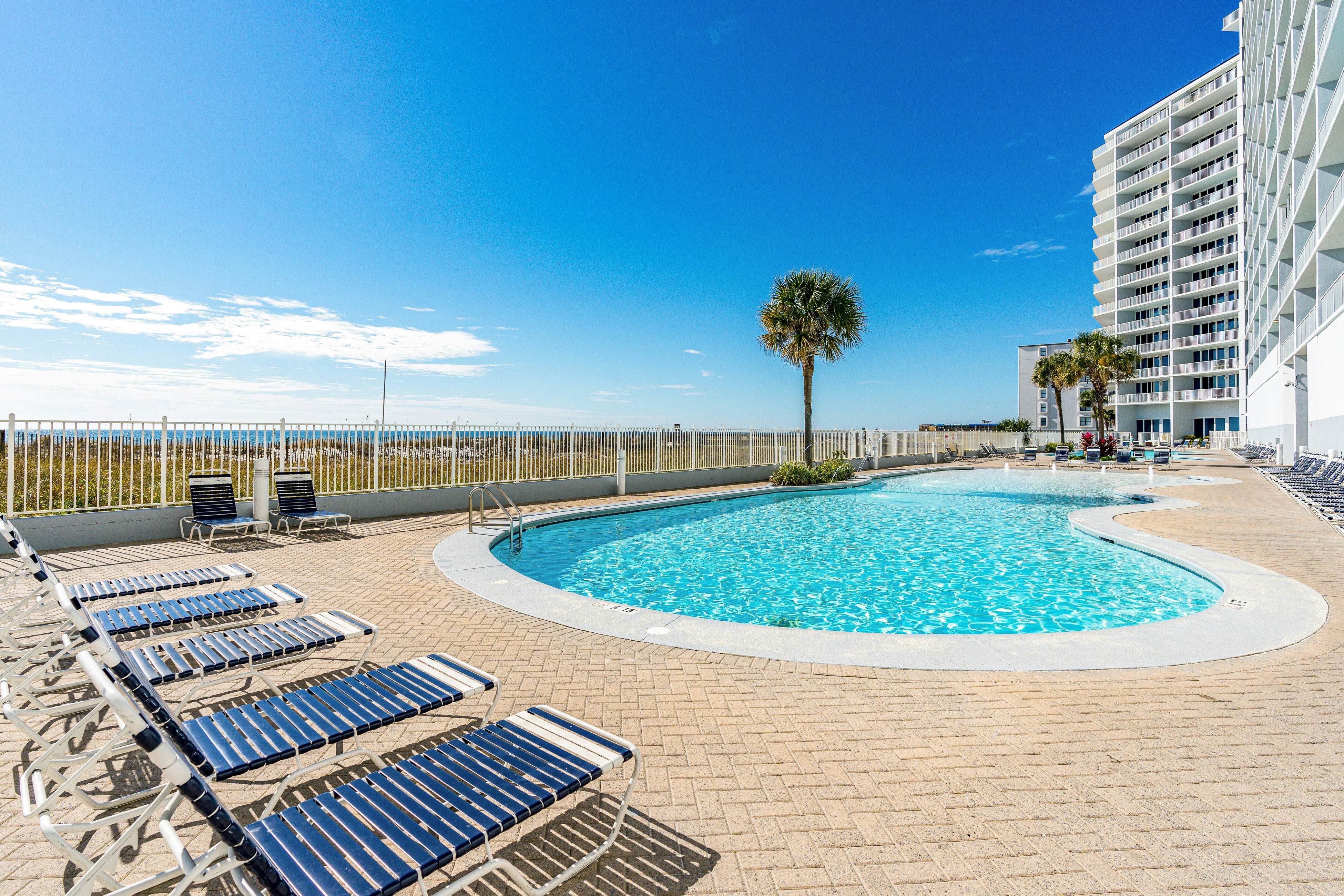 Lighthouse 715 | 3 BD Gulf Shores, AL Vacation Rental | Vacasa