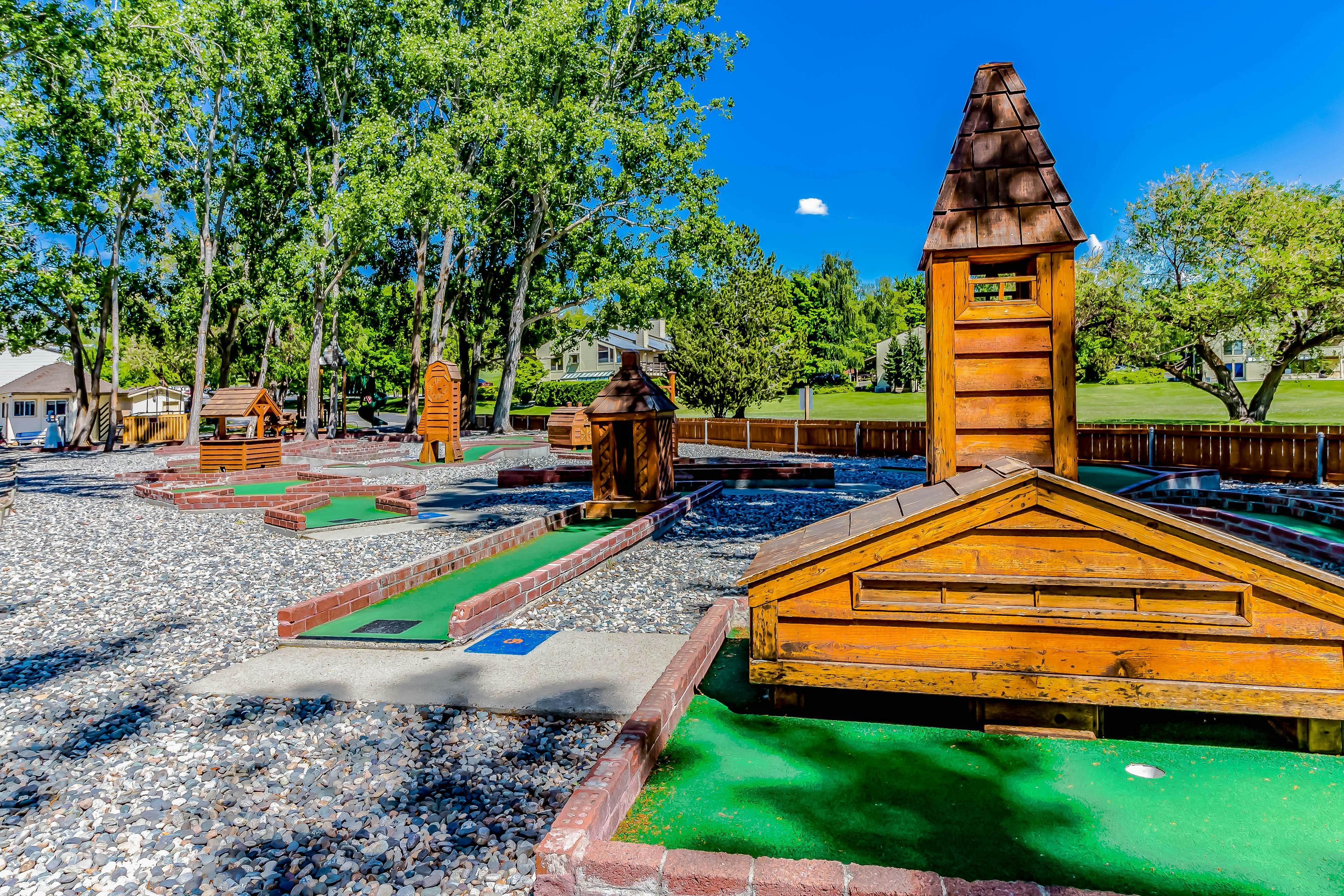 Ponderosa Court, Unit 2A