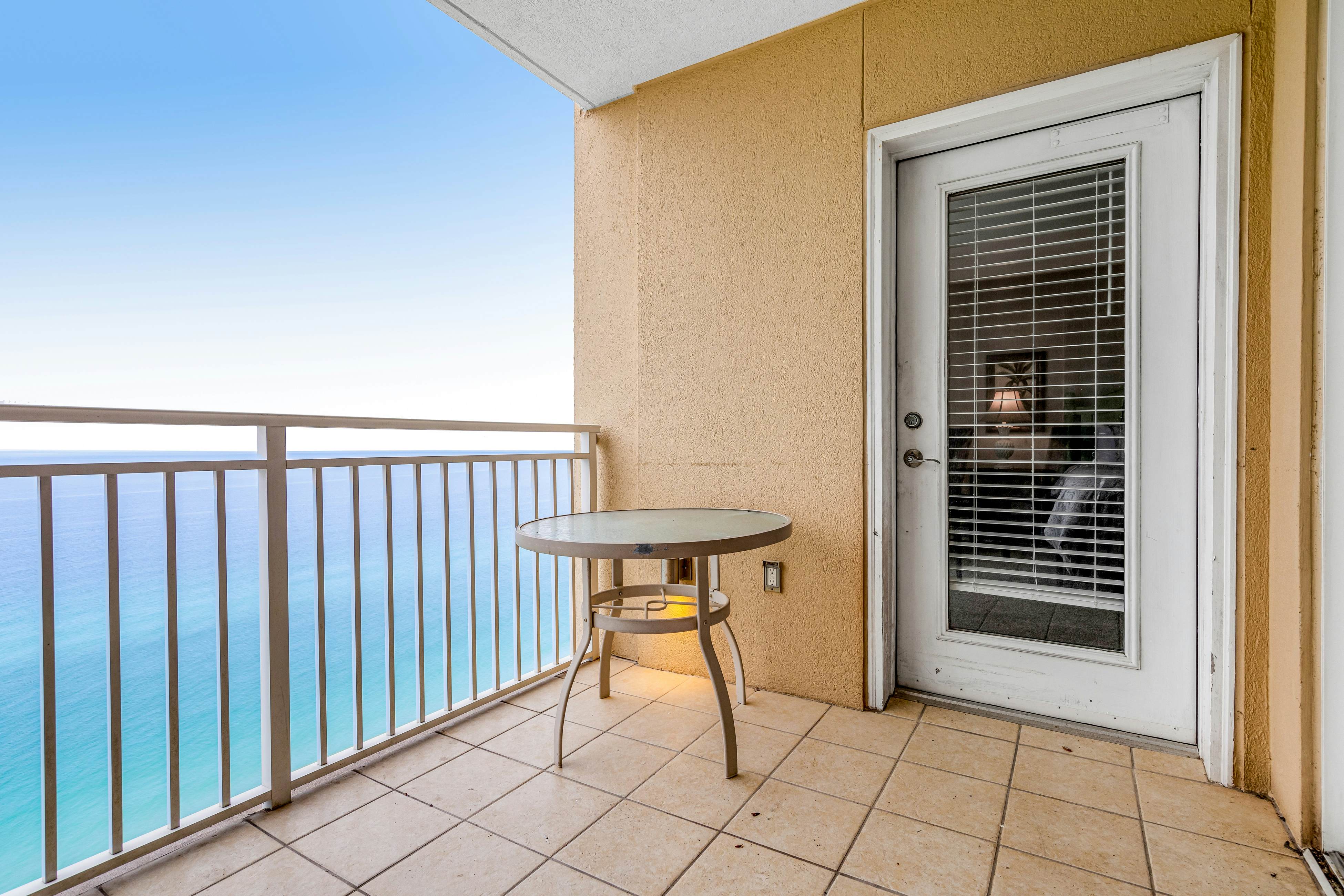 Emerald Beach Resort 2330