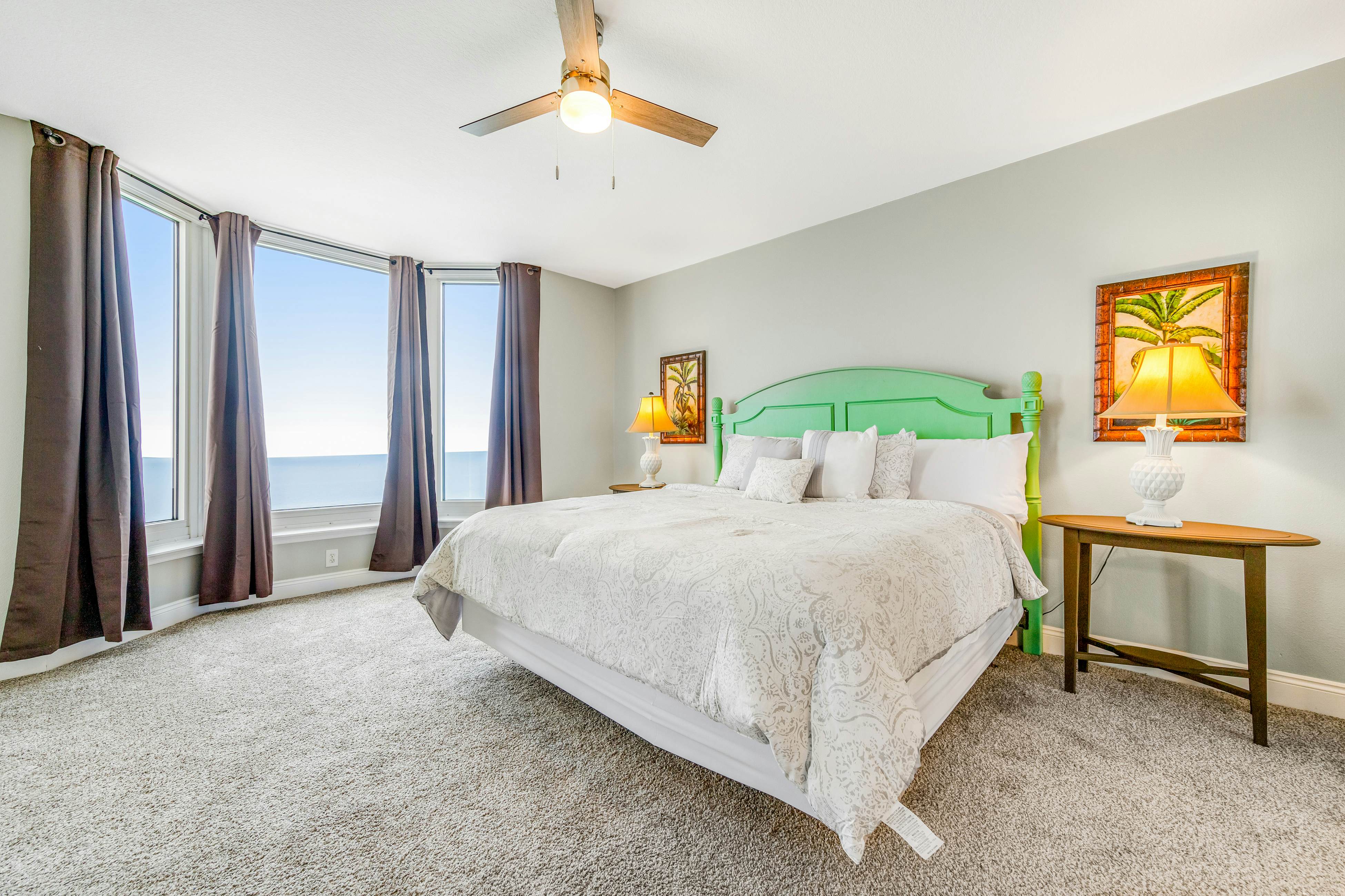 Emerald Beach Resort 2330