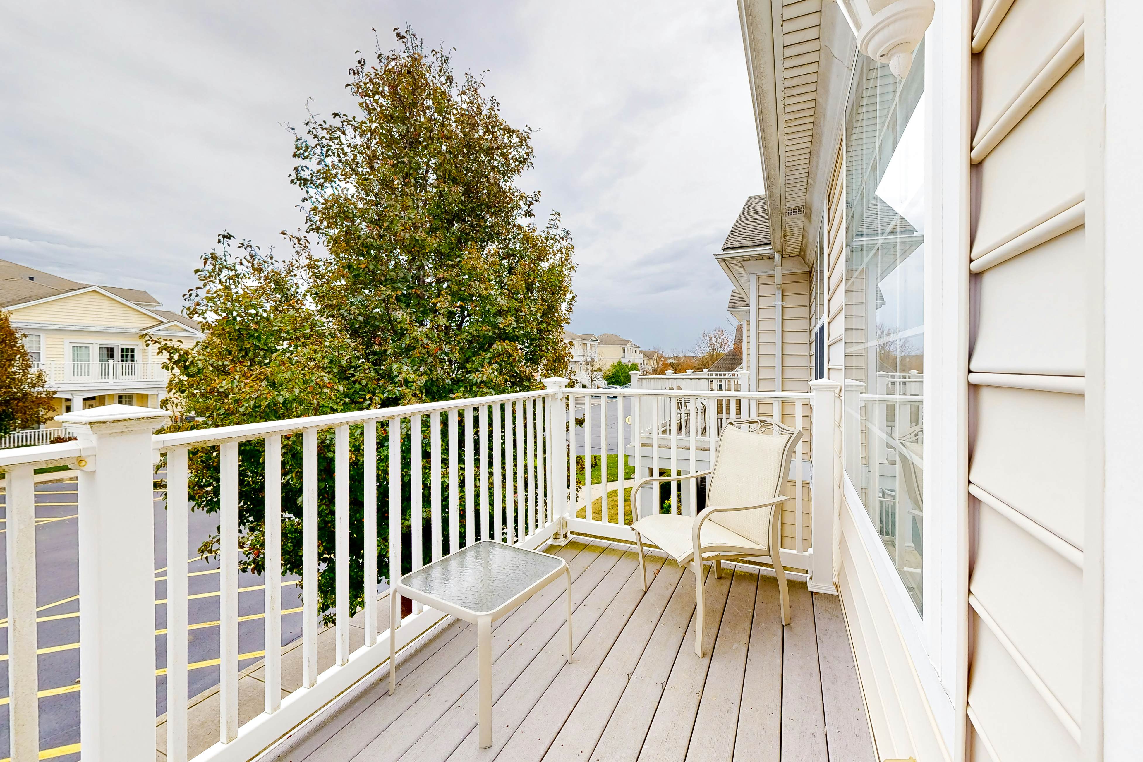 Bayside Bethany Lakes - N Mill Ln #114