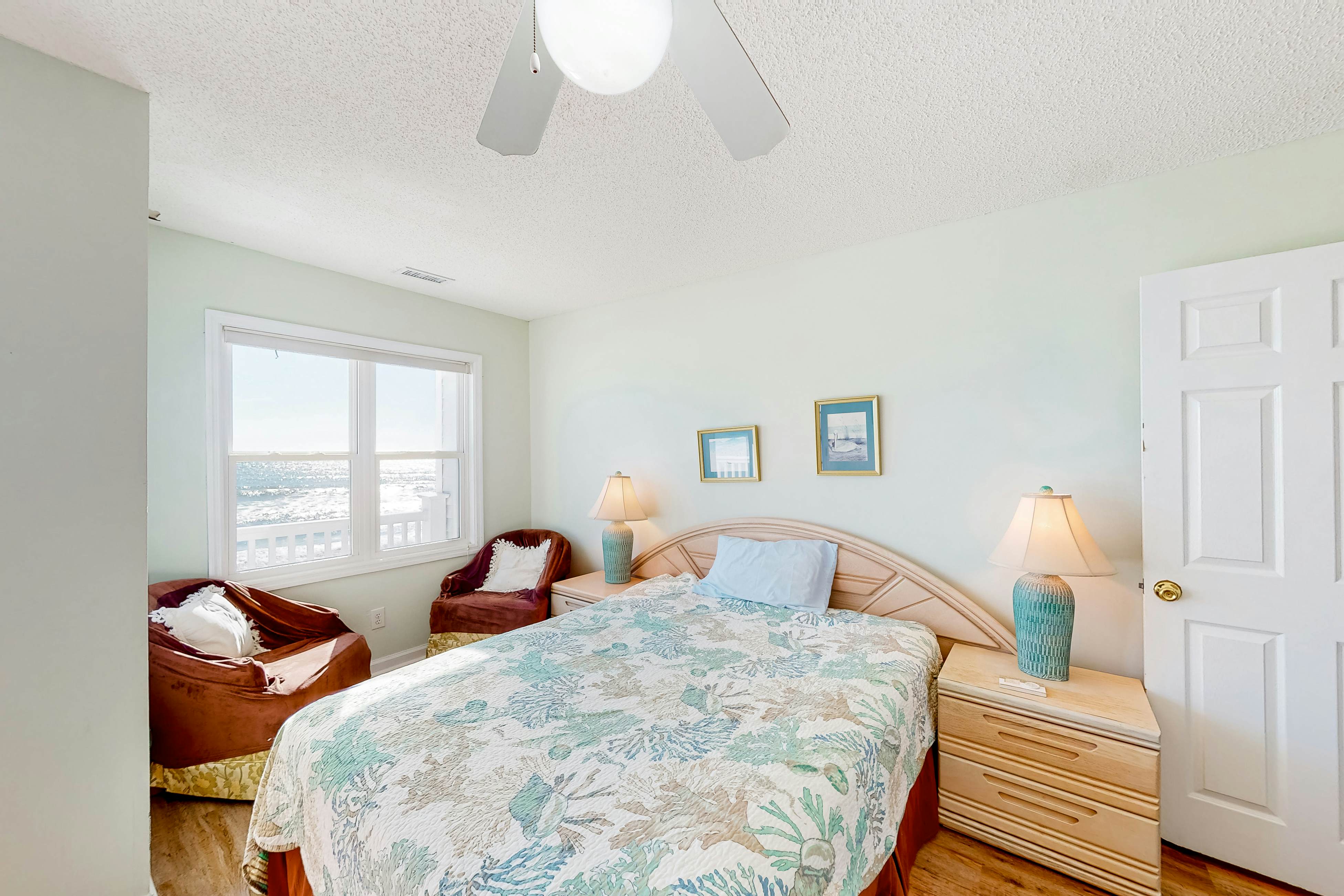 The Perfect Shell | 5 BD North Topsail Beach, NC Vacation Rental | Vacasa