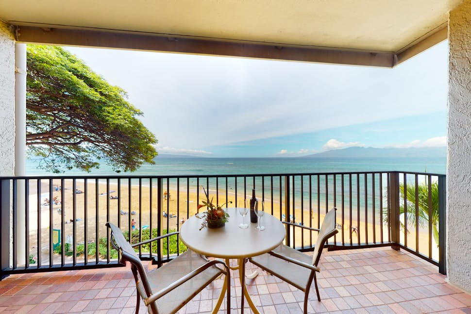 Kaanapali Shores 361 | 2 BD Lahaina, HI Vacation Rental | Vacasa