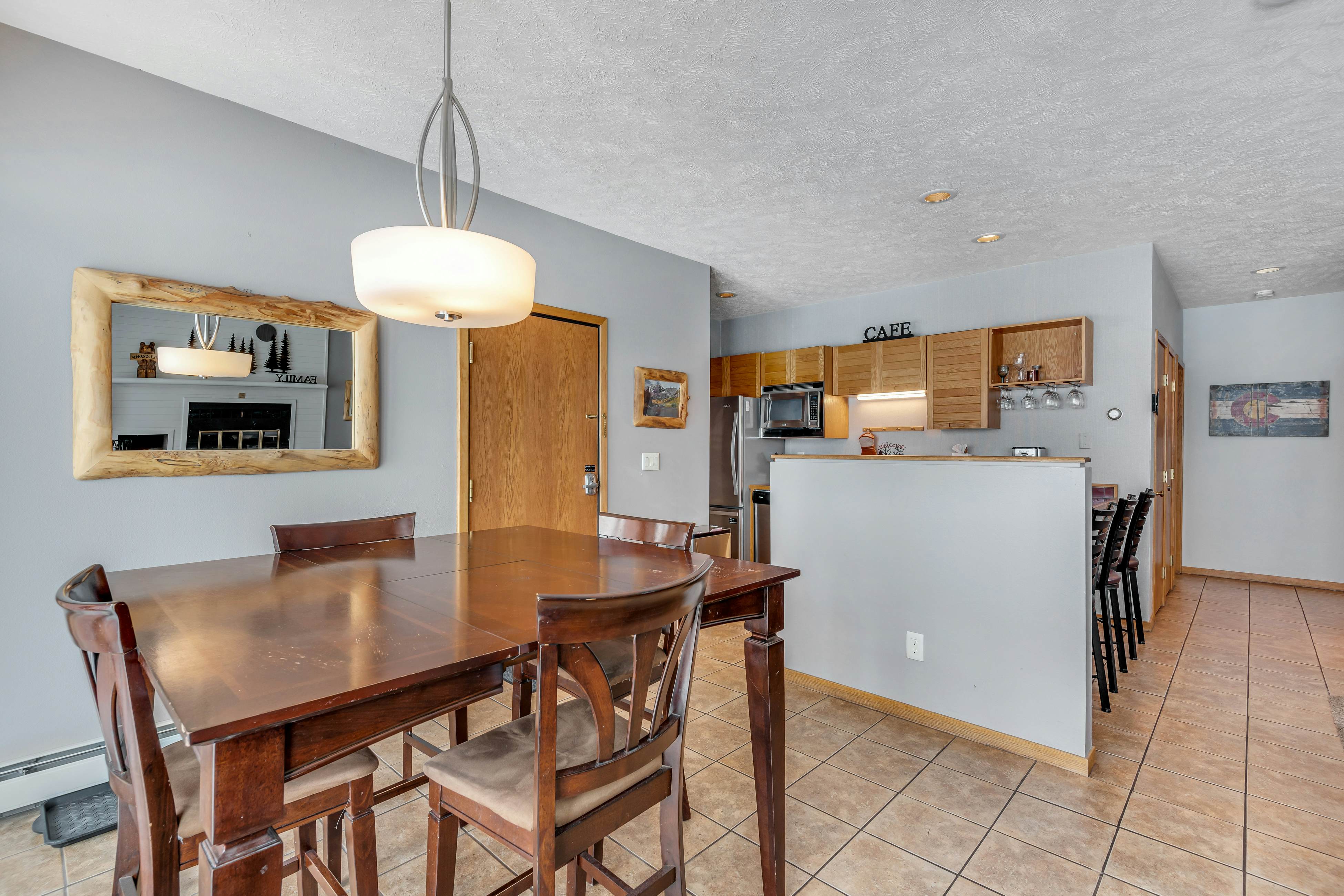 Timber Ridge Retreat