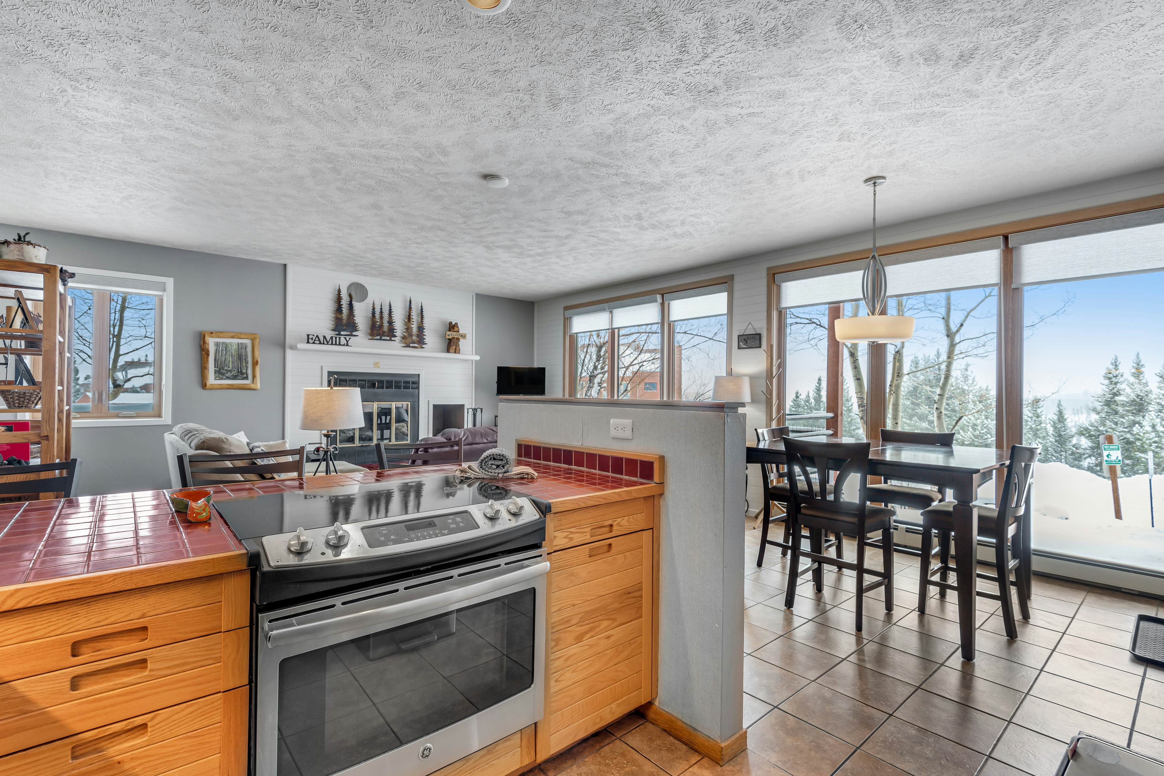 Timber Ridge Retreat