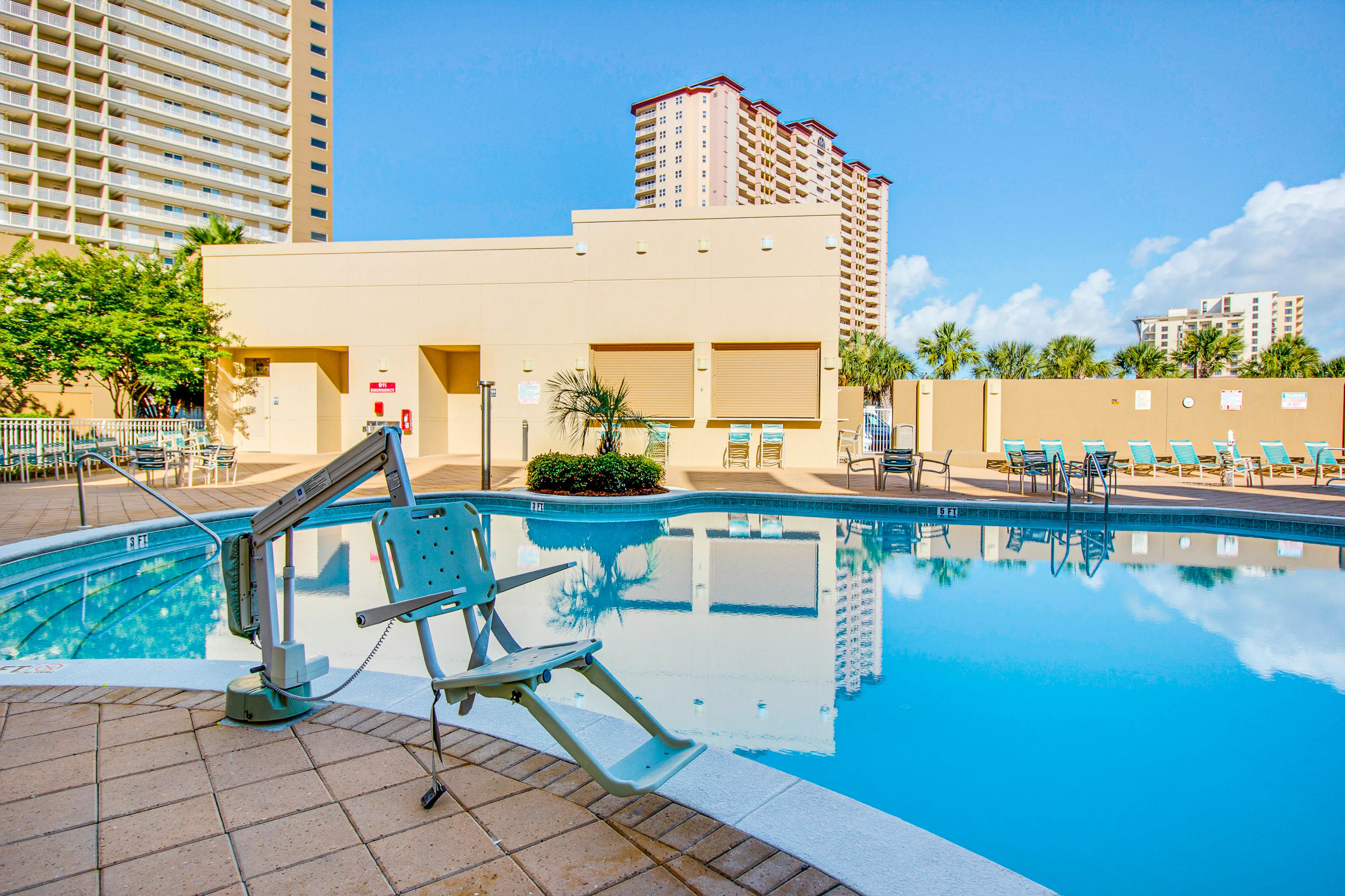 Emerald Beach Resort 2431