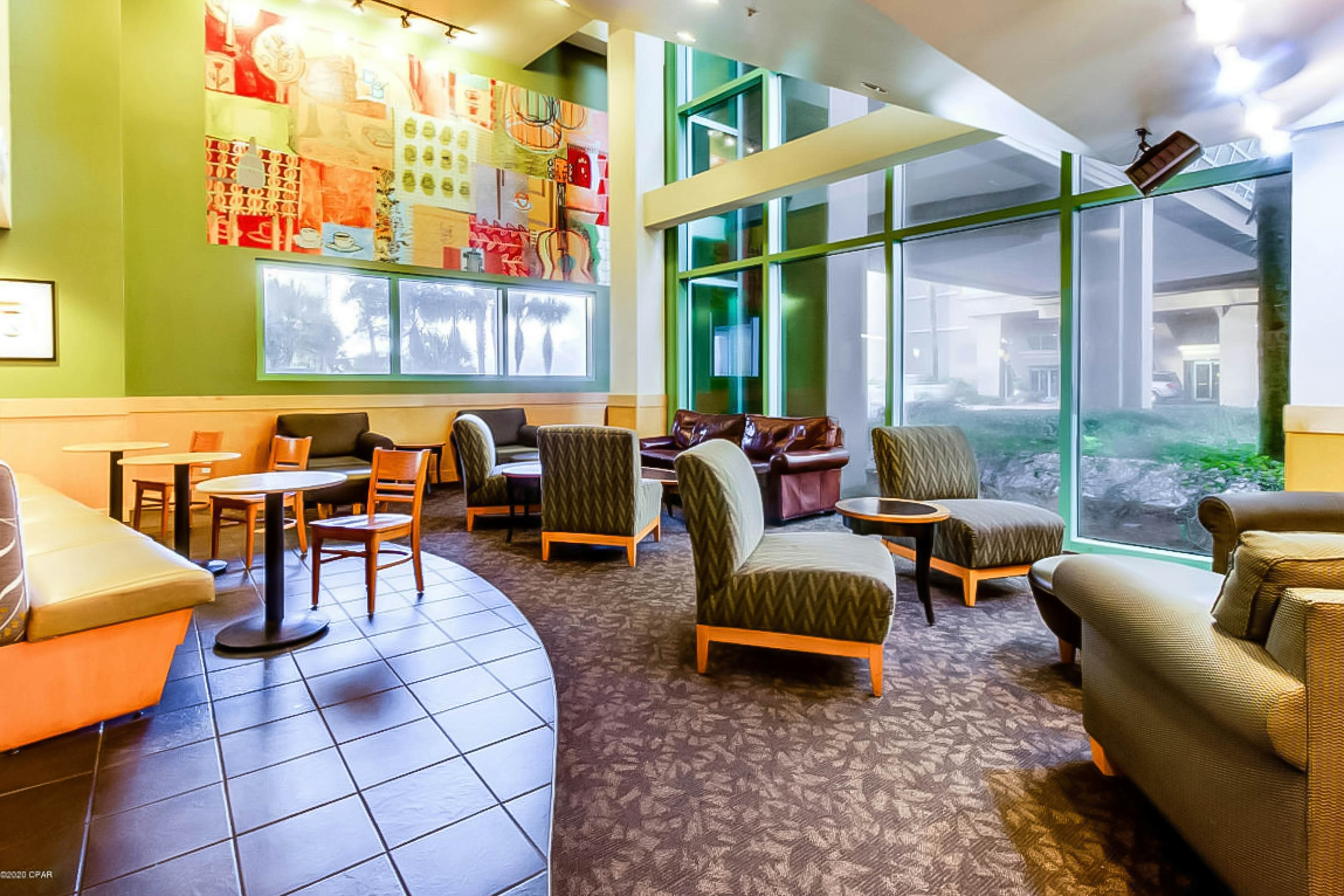 Emerald Beach Resort 536