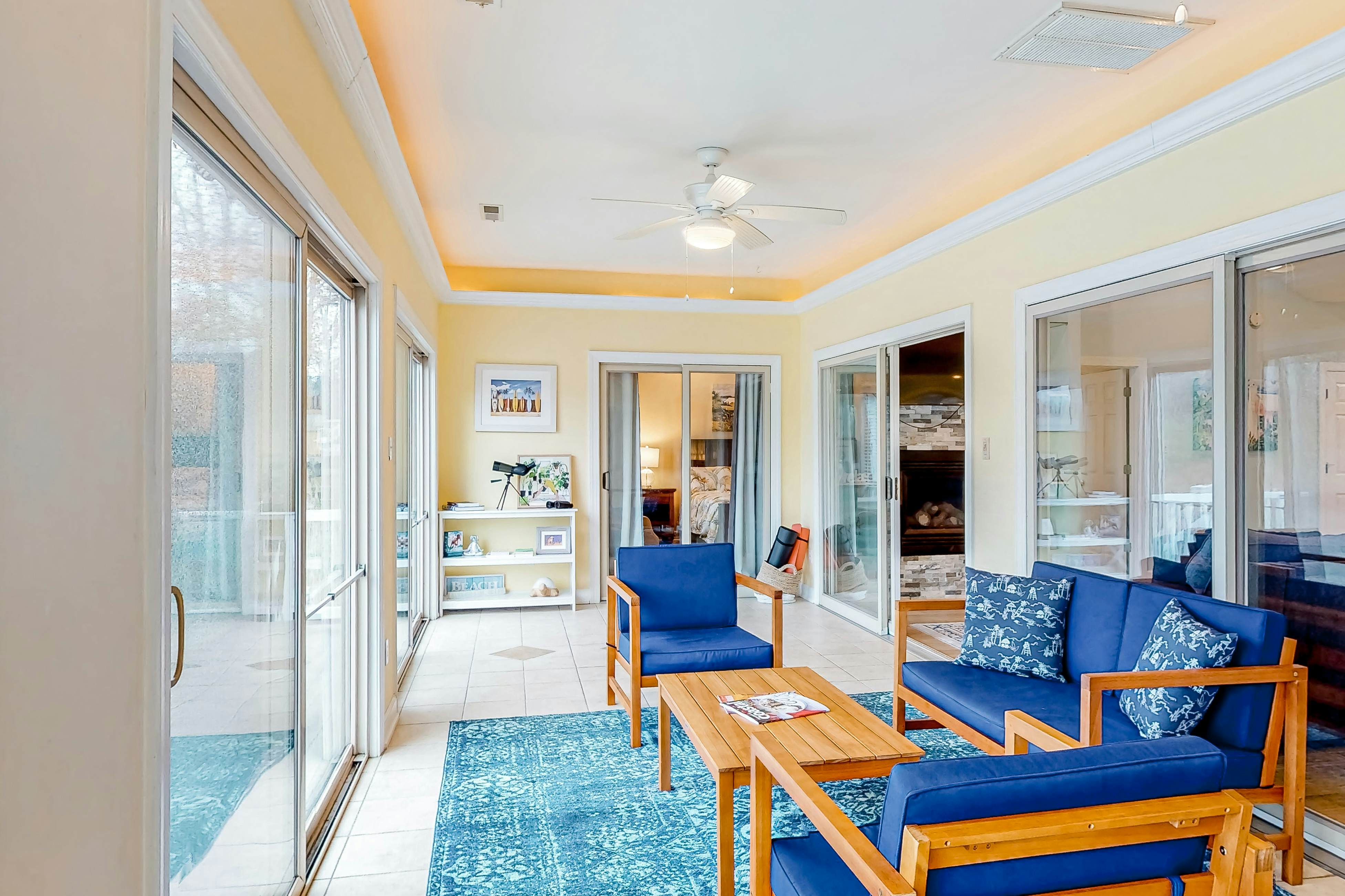 Turtle Shores-22 Boston