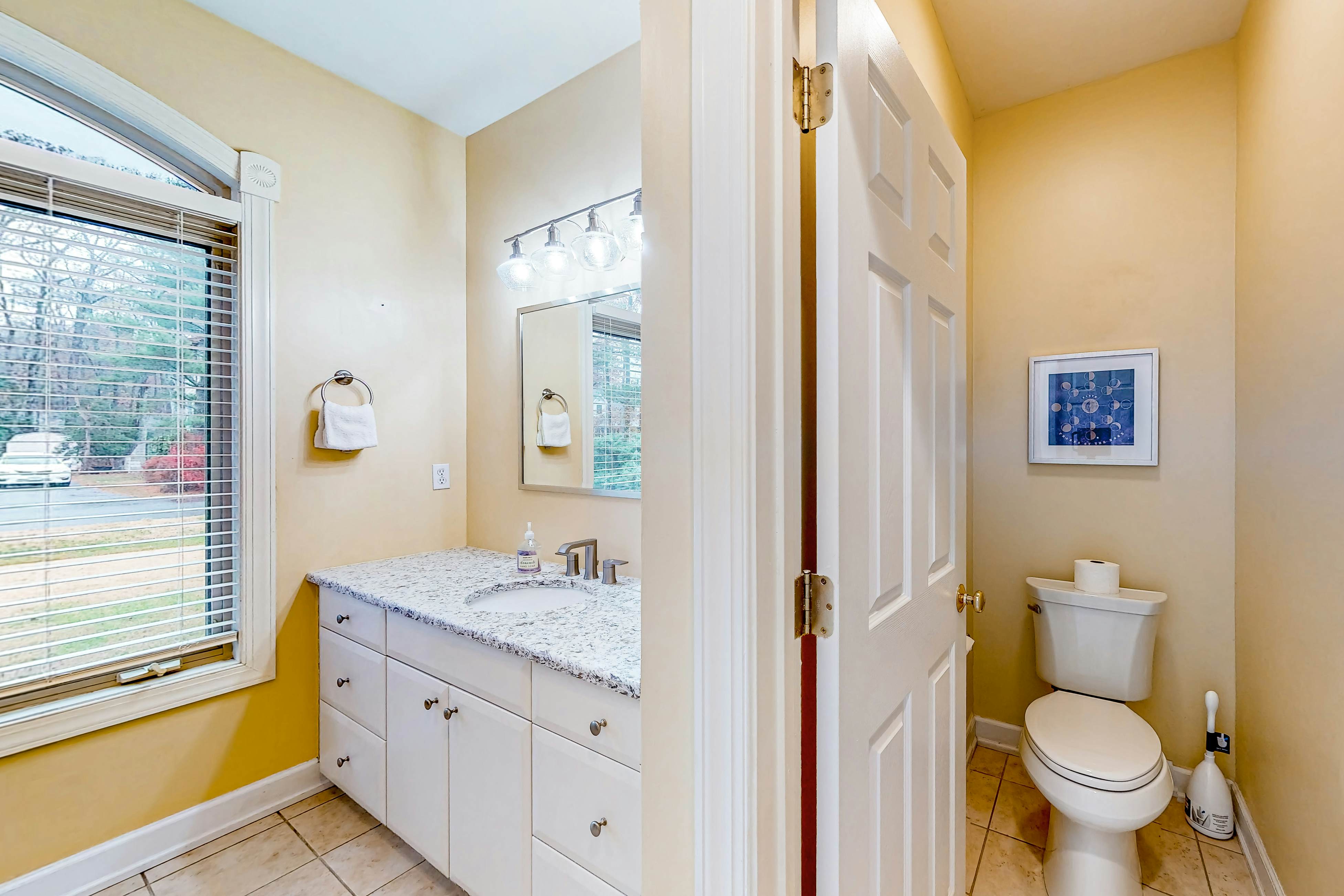 Turtle Shores-22 Boston