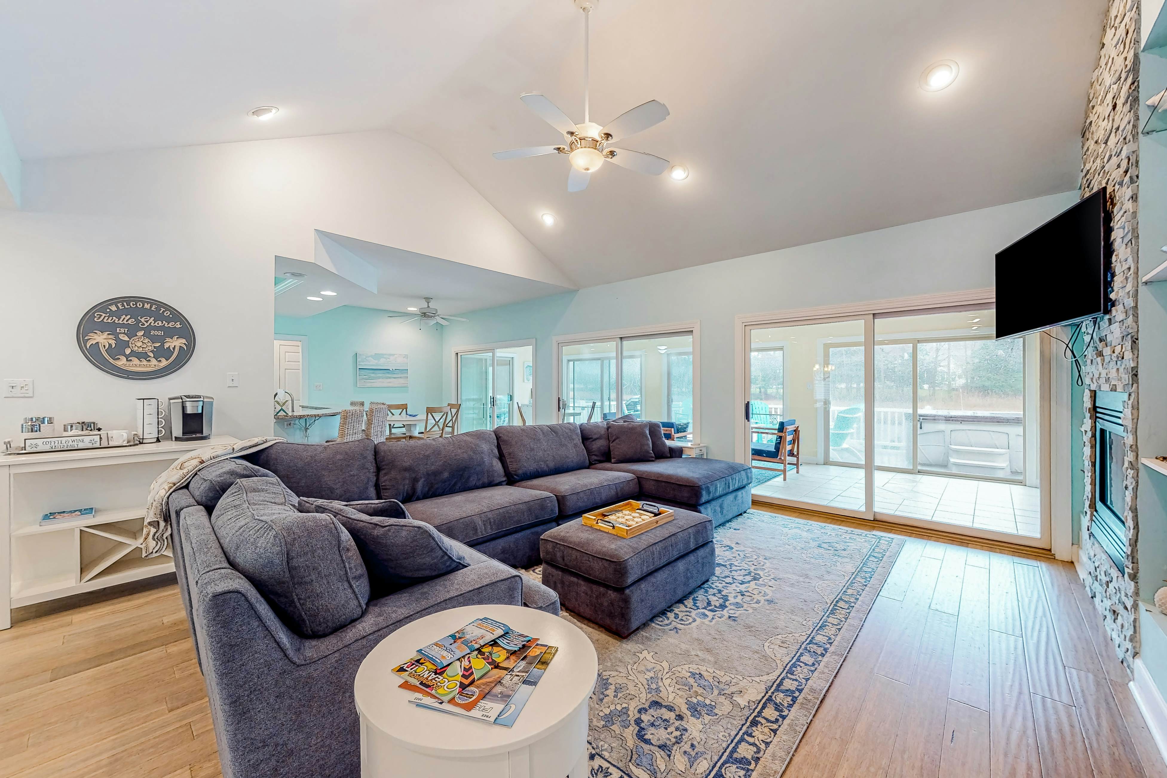 Turtle Shores-22 Boston