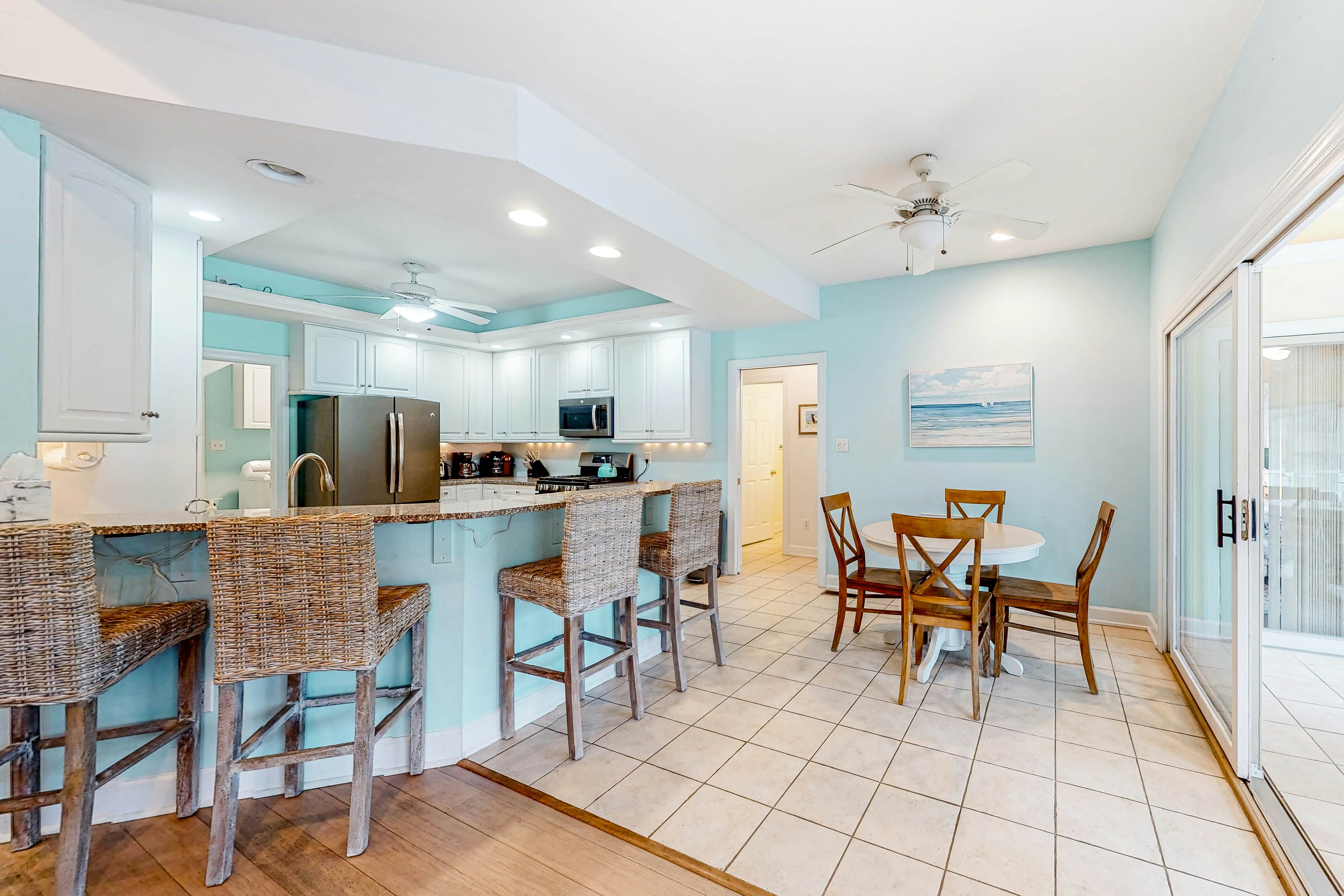 Turtle Shores-22 Boston