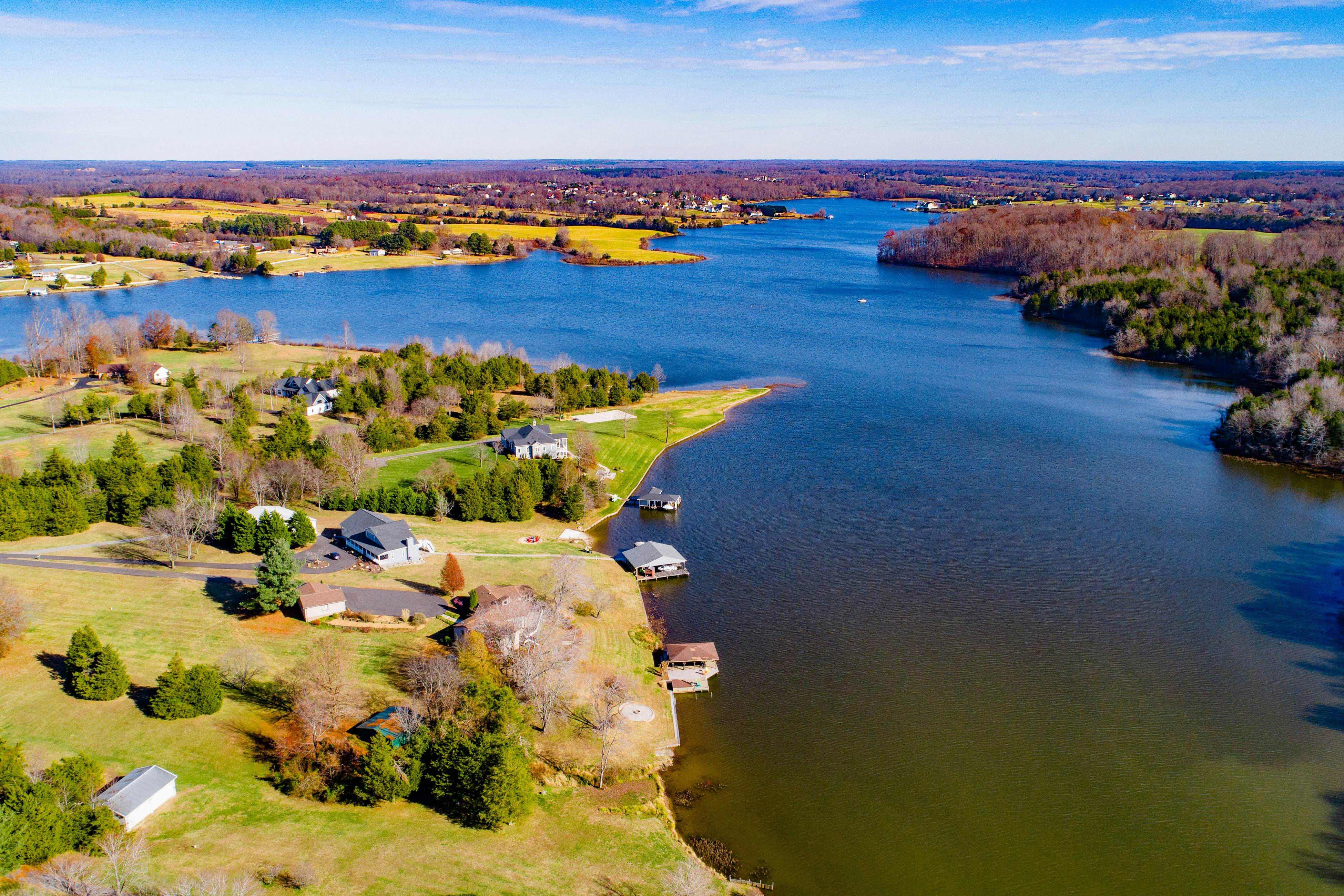 Flying Moose Lodge at Lake Anna