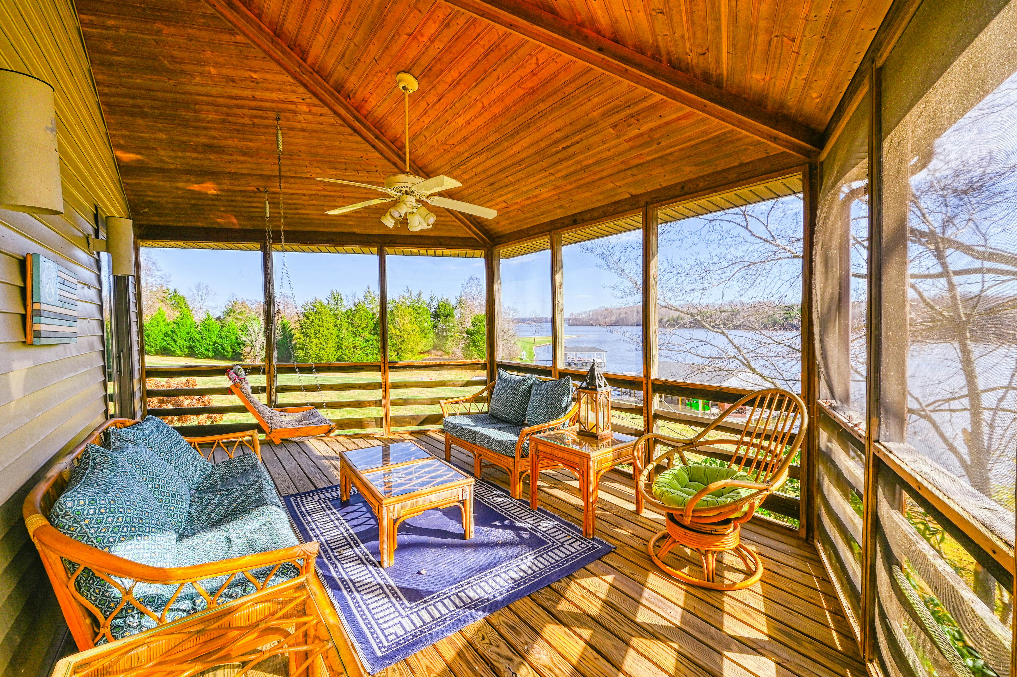 Flying Moose Lodge at Lake Anna