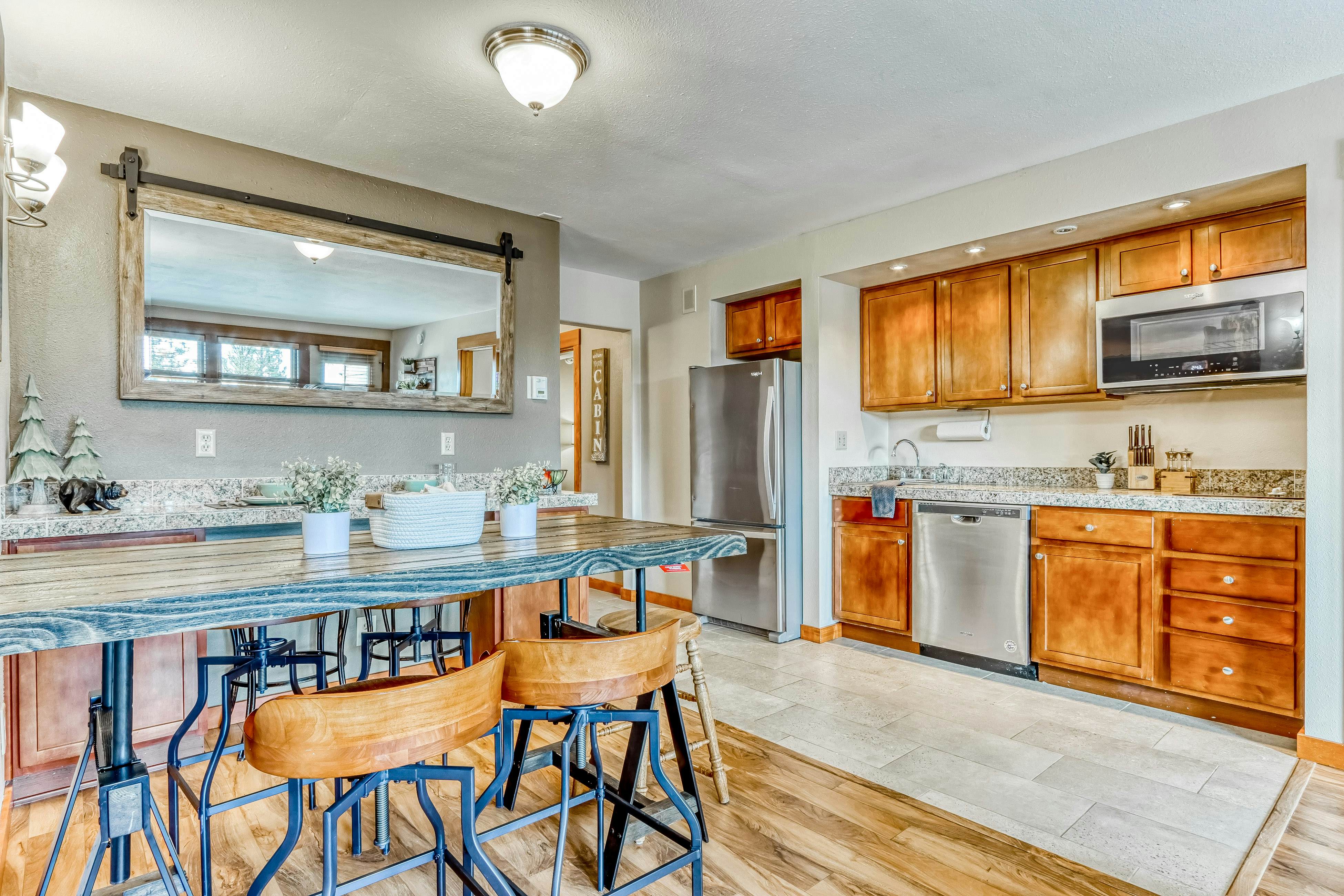 Seventh Mountain Resort Unit 713