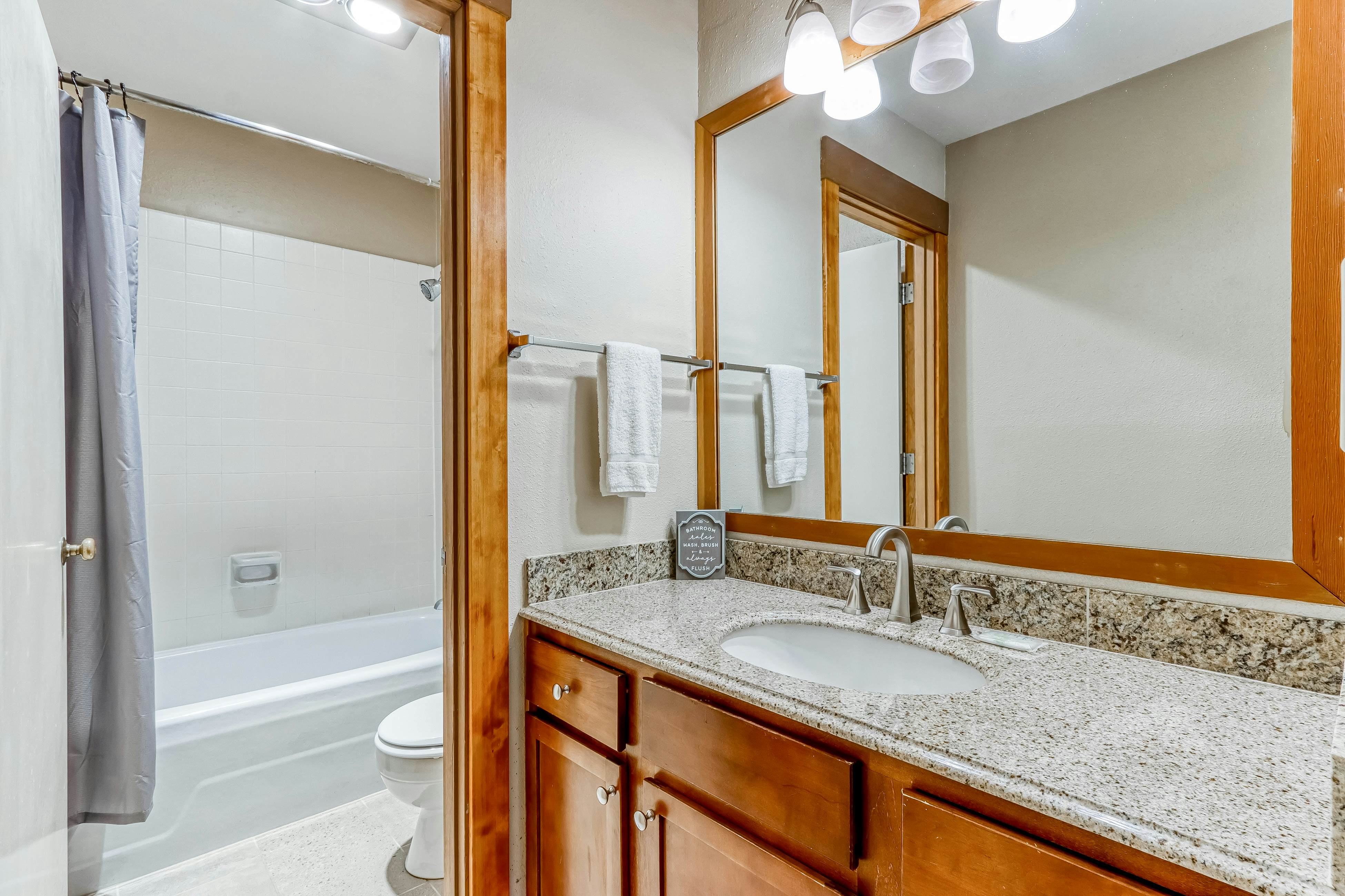 Seventh Mountain Resort Unit 713