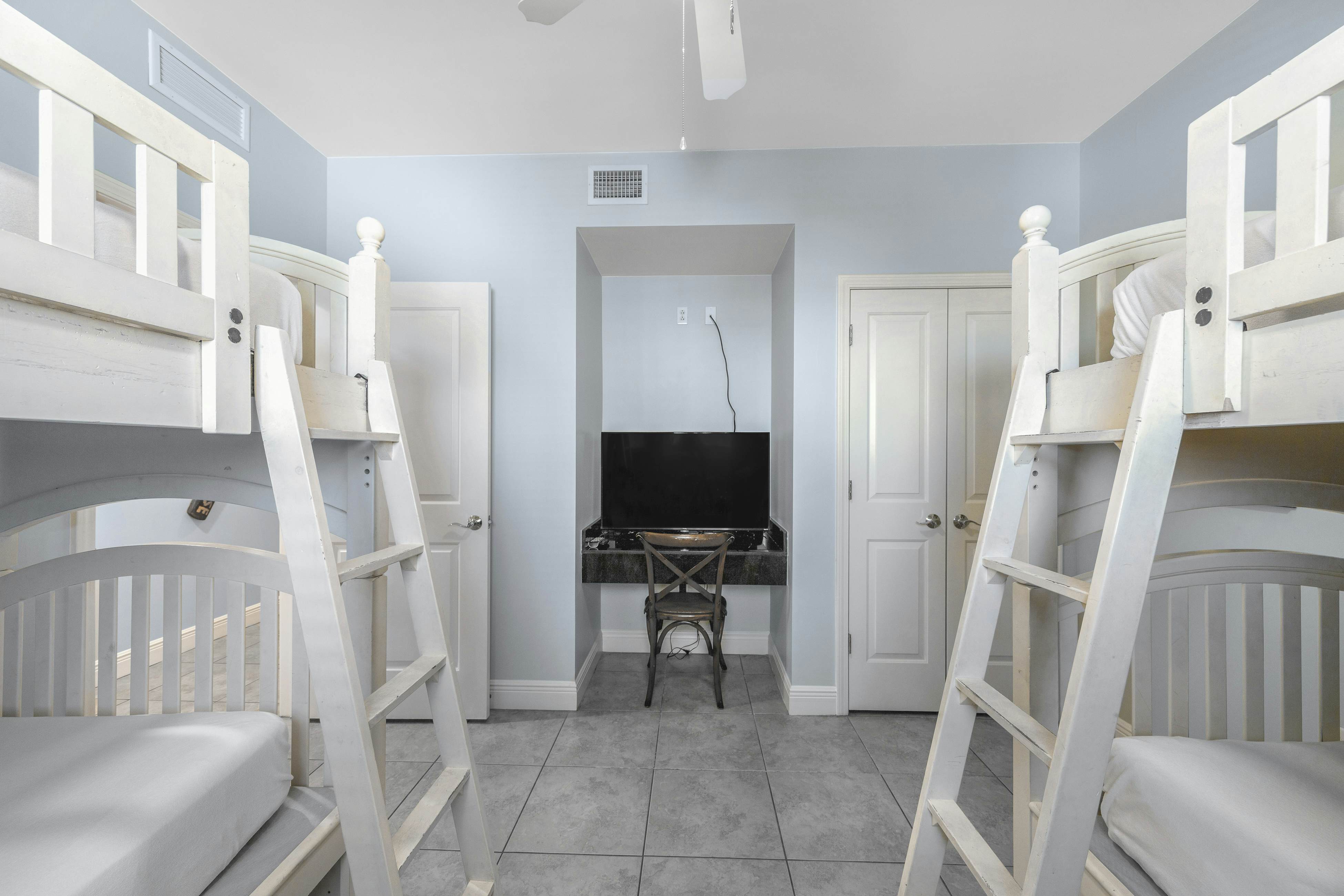 Sterling Breeze 1107