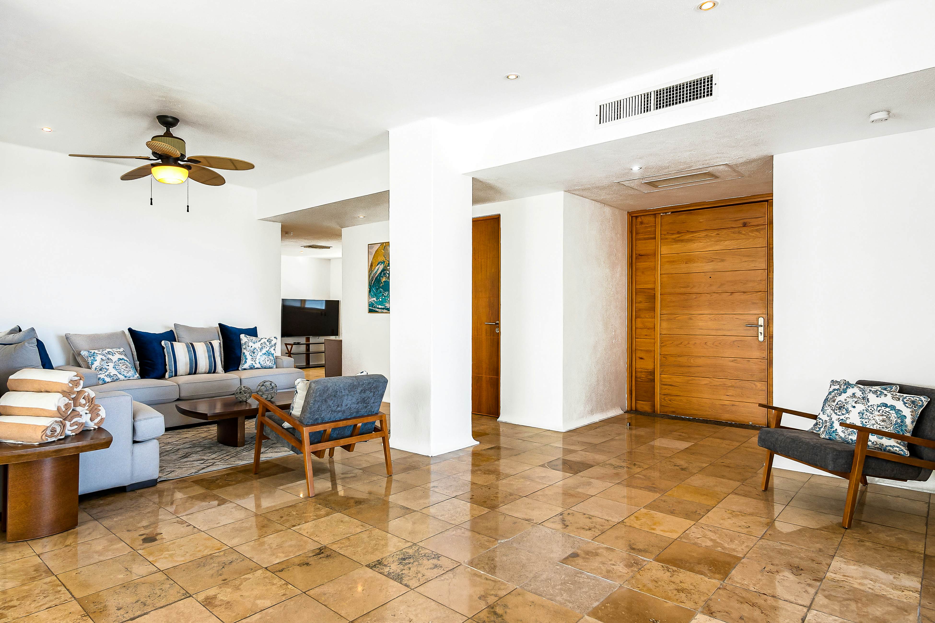 Nitta Condo # 407 Penthouse