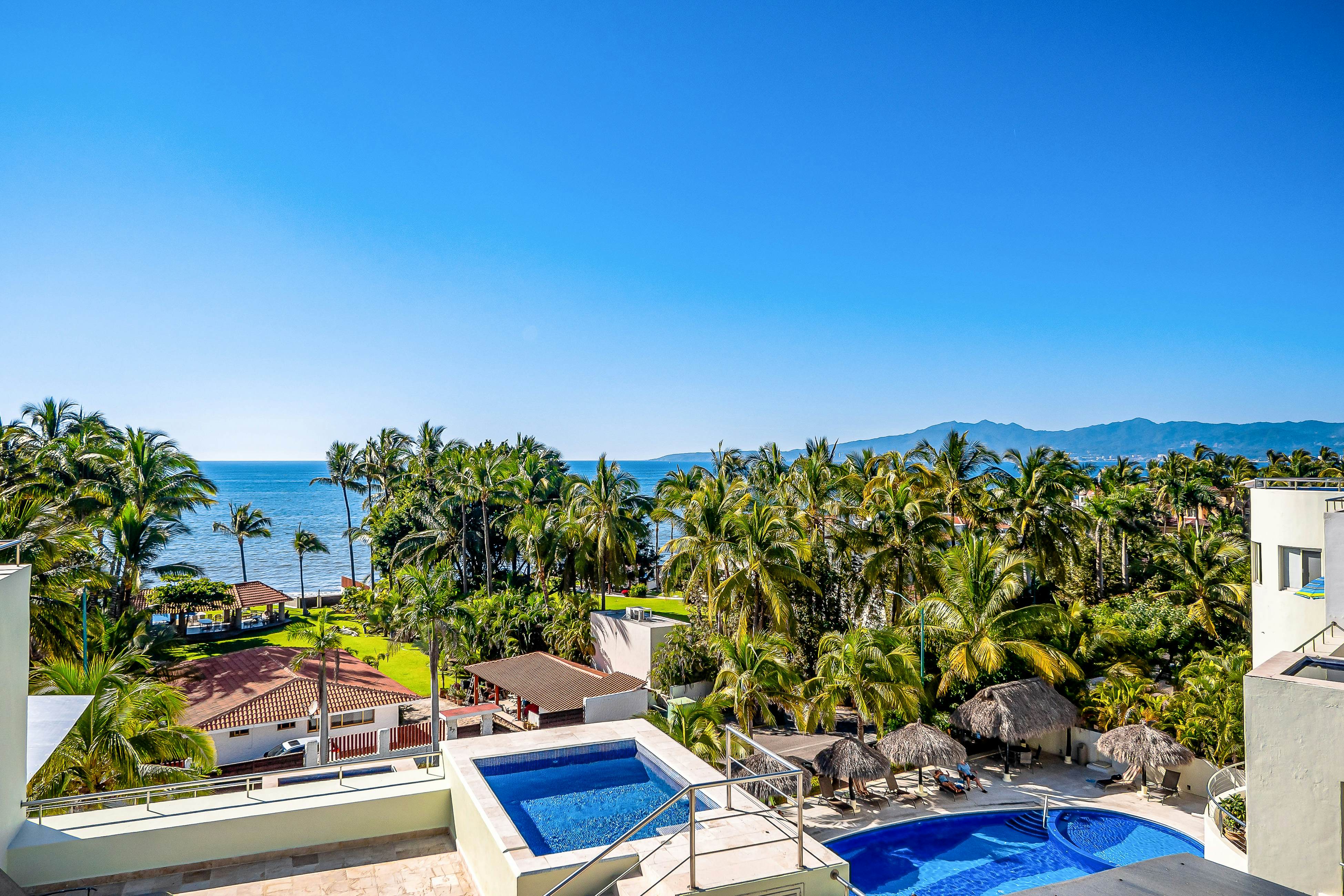 Nitta Condo # 407 Penthouse