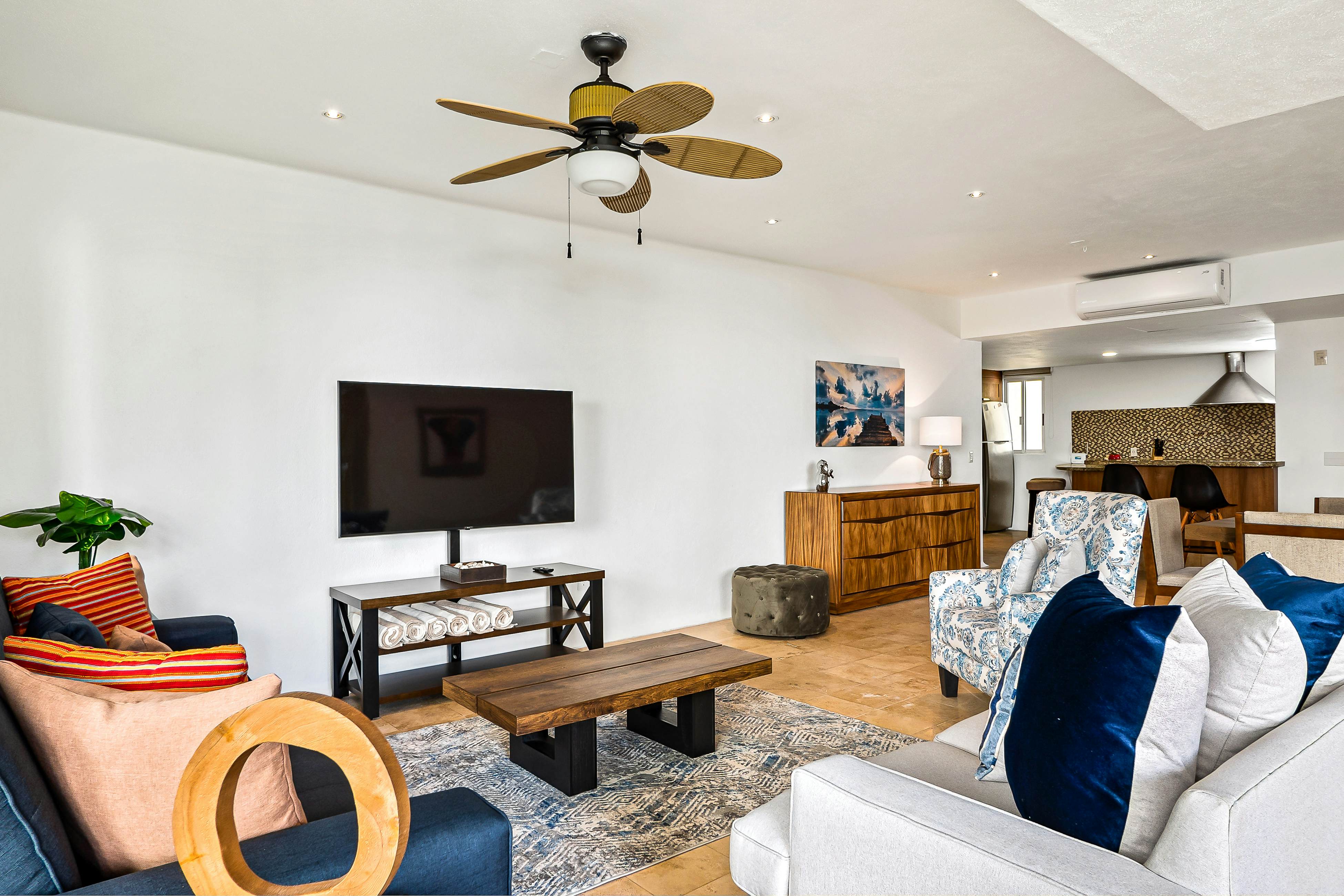 Nitta Condo # 04, PB