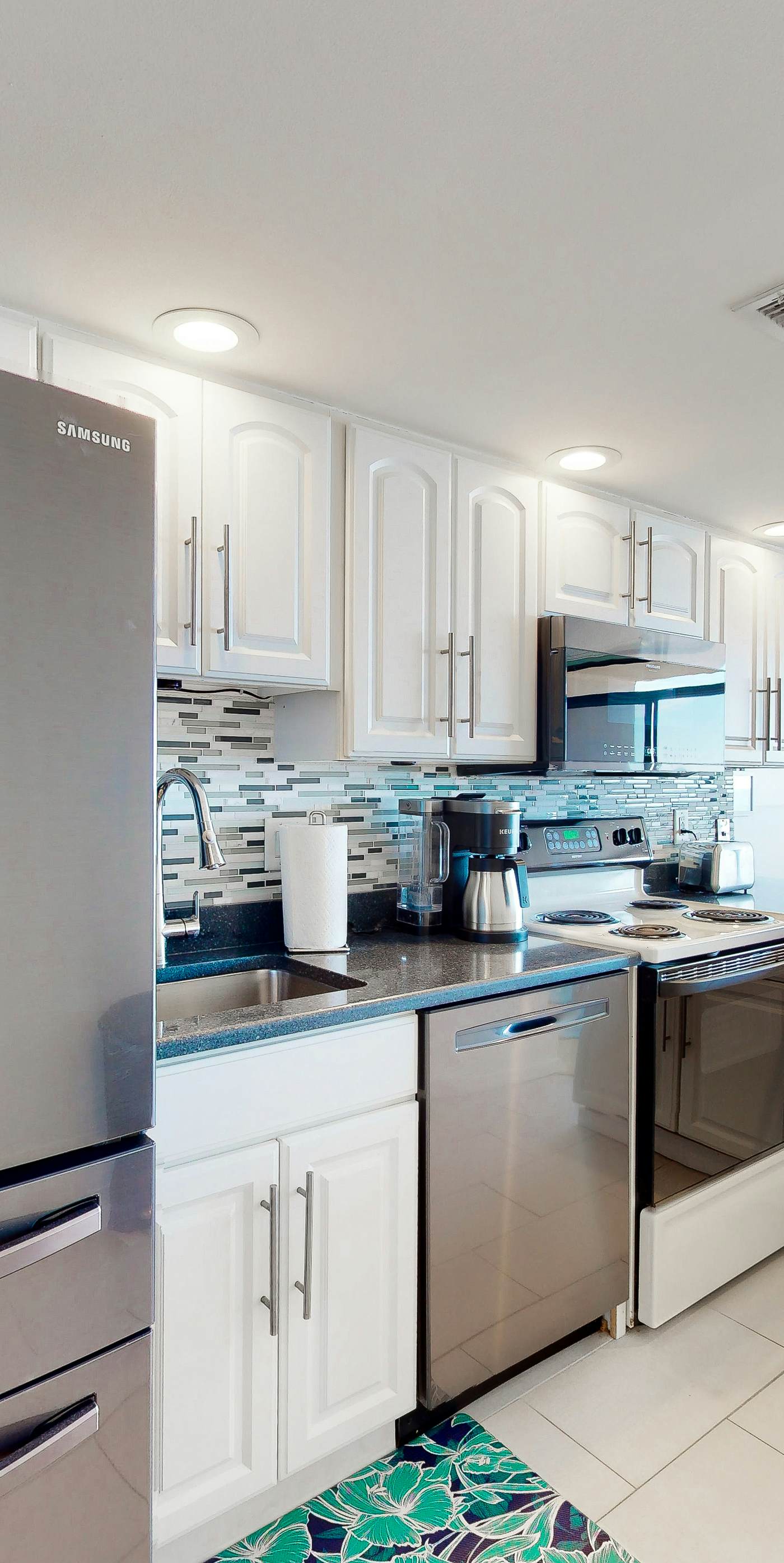 Fountainhead Towers 1004