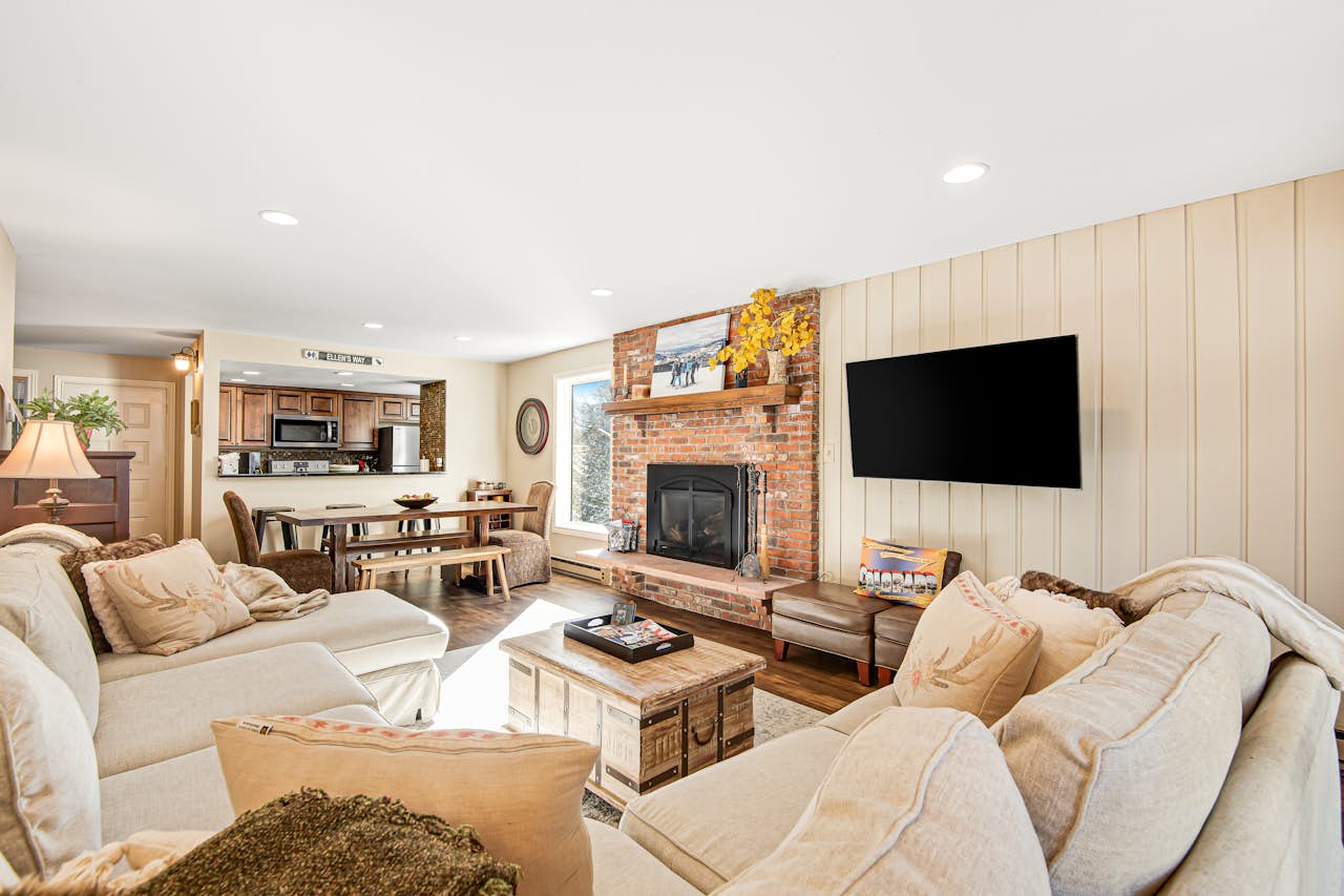 Timber Falls 1504 3 BD Vail, CO Vacation Rental Vacasa