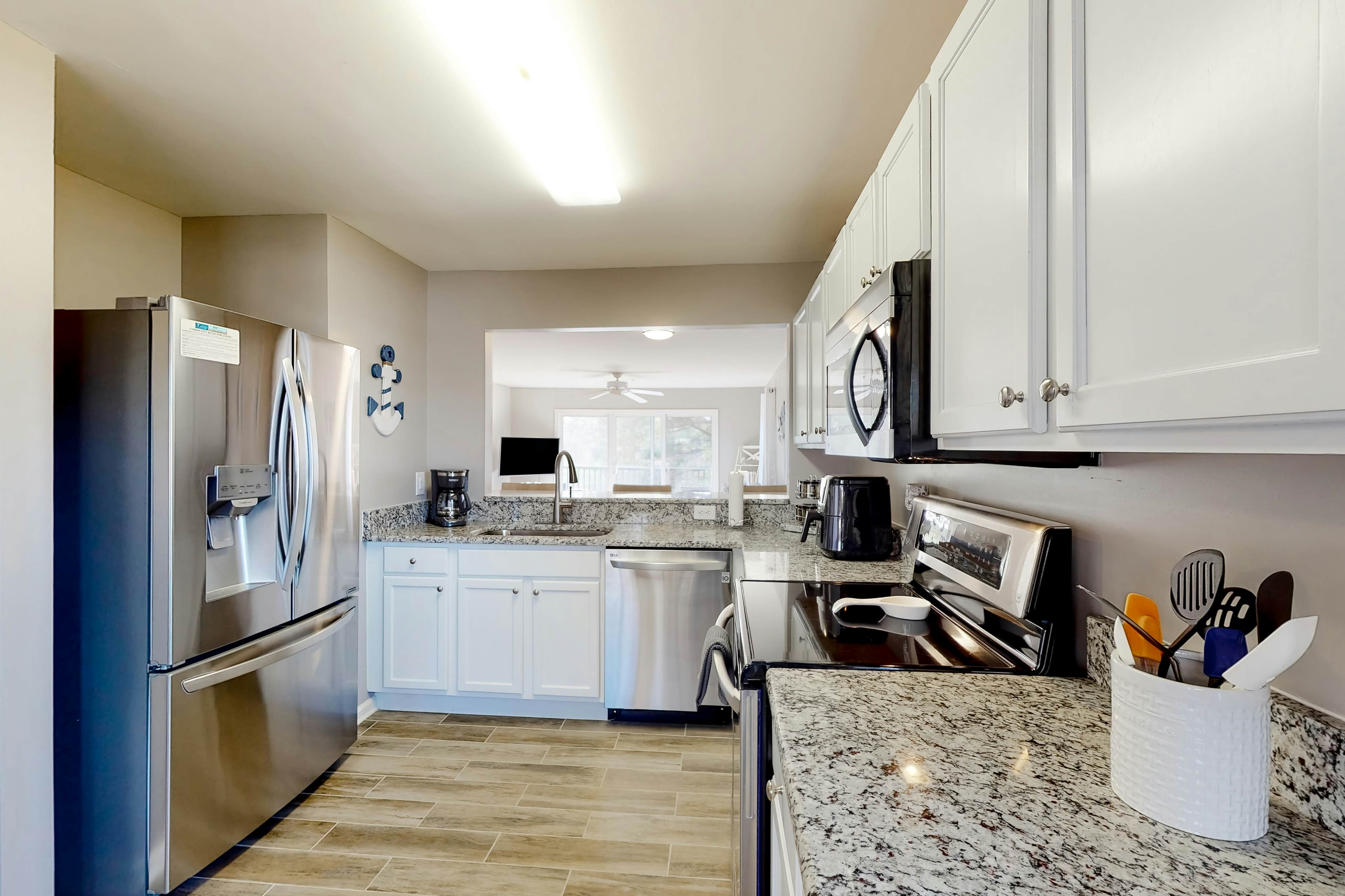 Bethany Bay - 37514 Pettinaro Dr # 9404