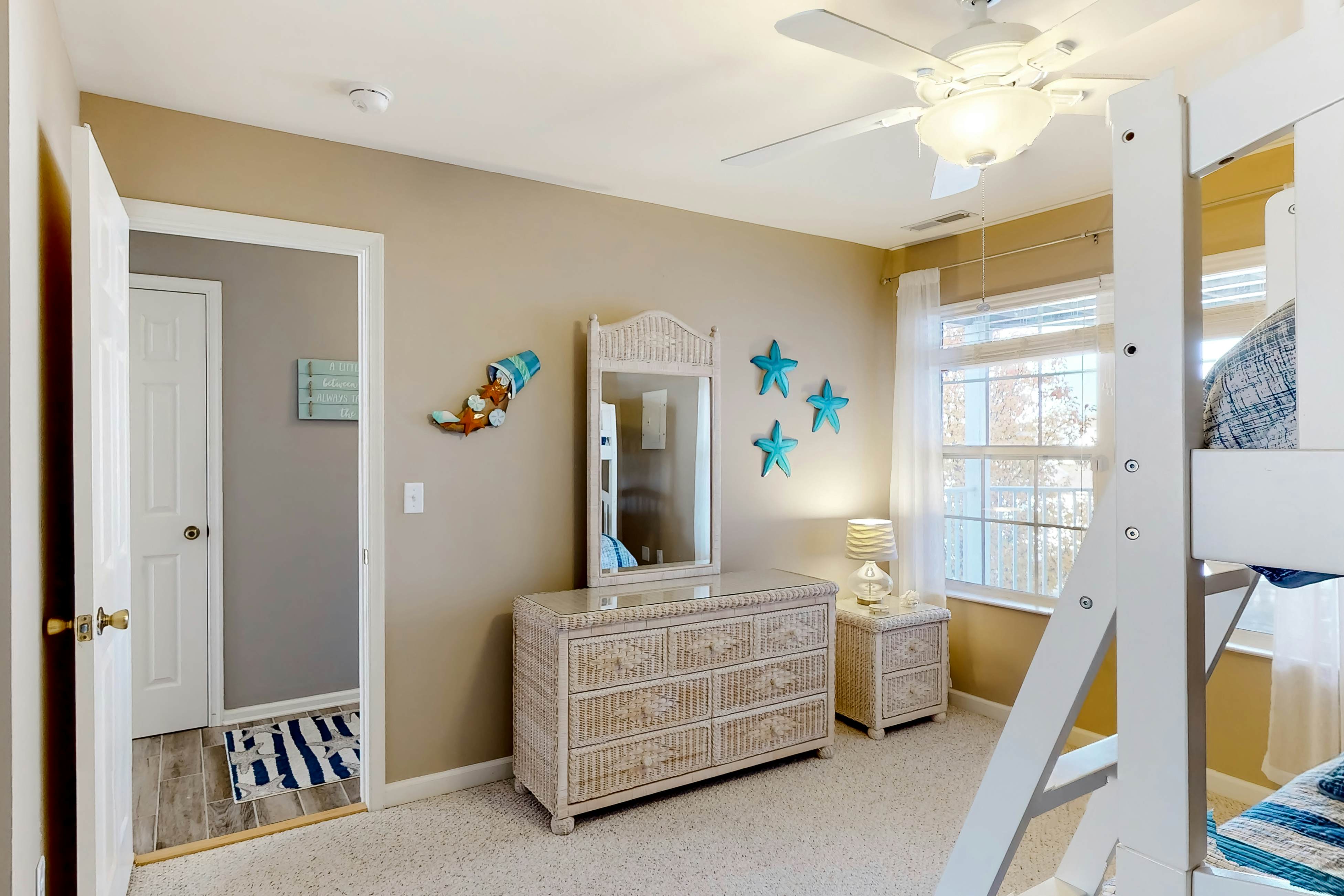 Bethany Bay - 37514 Pettinaro Dr # 9404