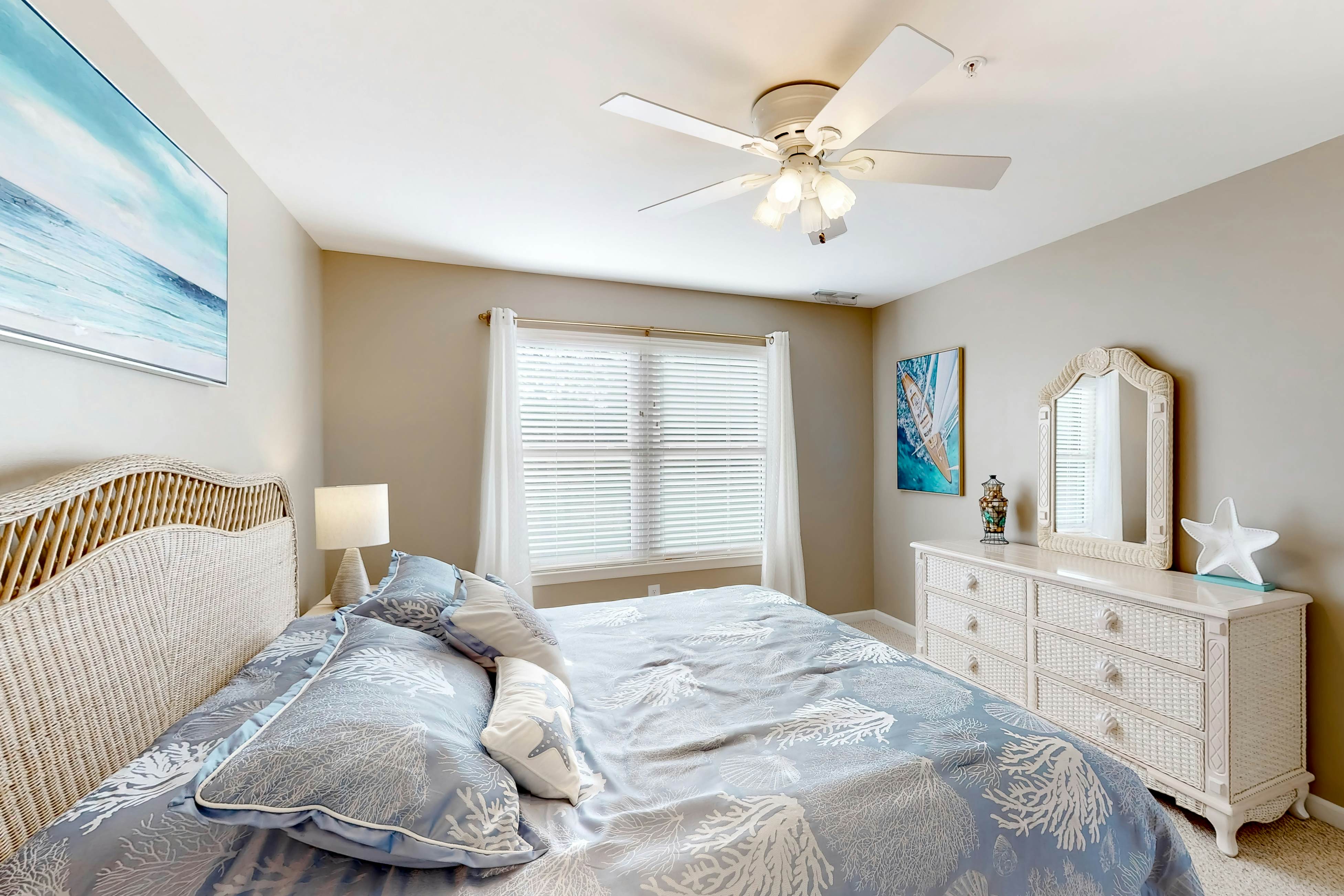 Bethany Bay - 37514 Pettinaro Dr # 9404