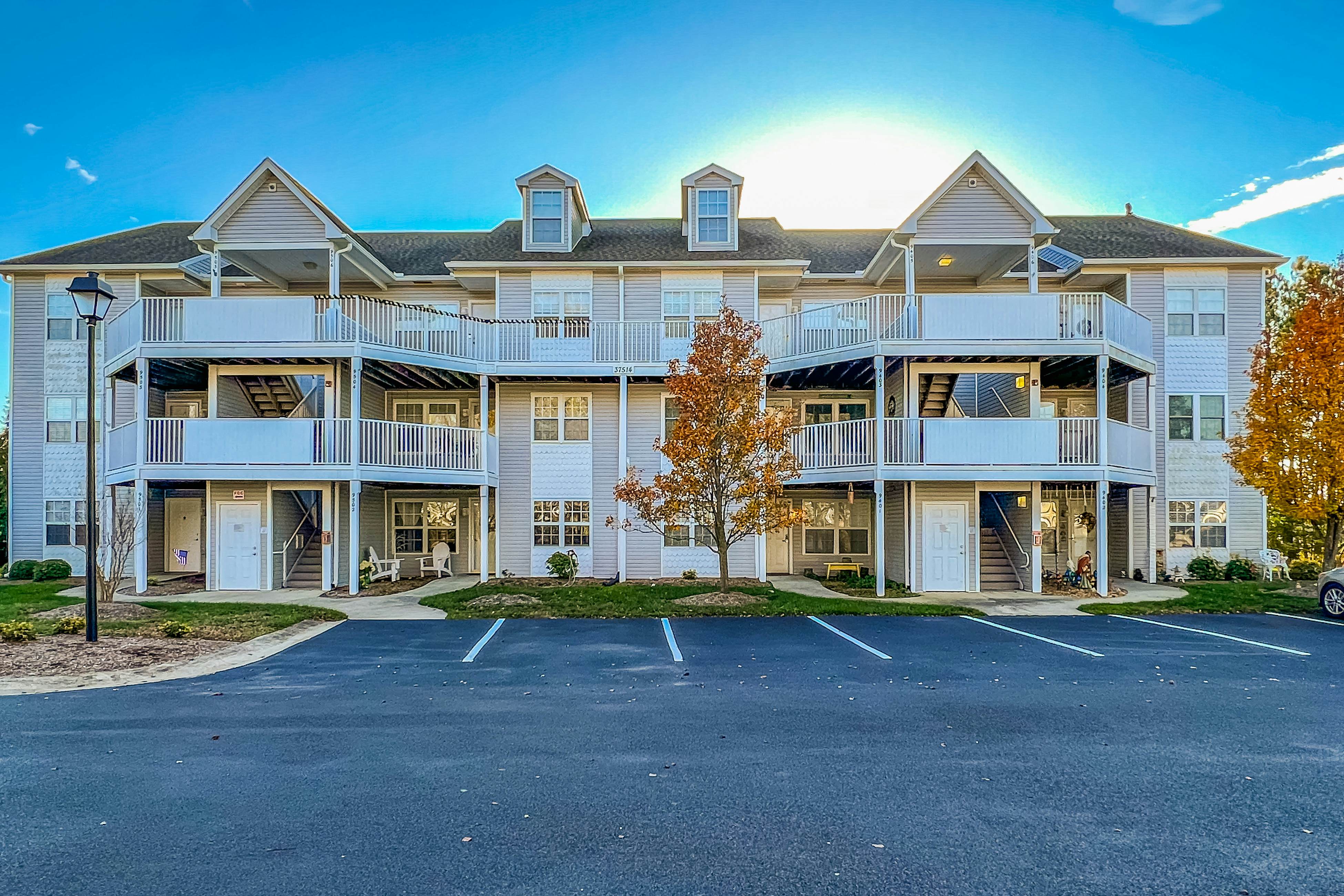 Bethany Bay - 37514 Pettinaro Dr # 9404