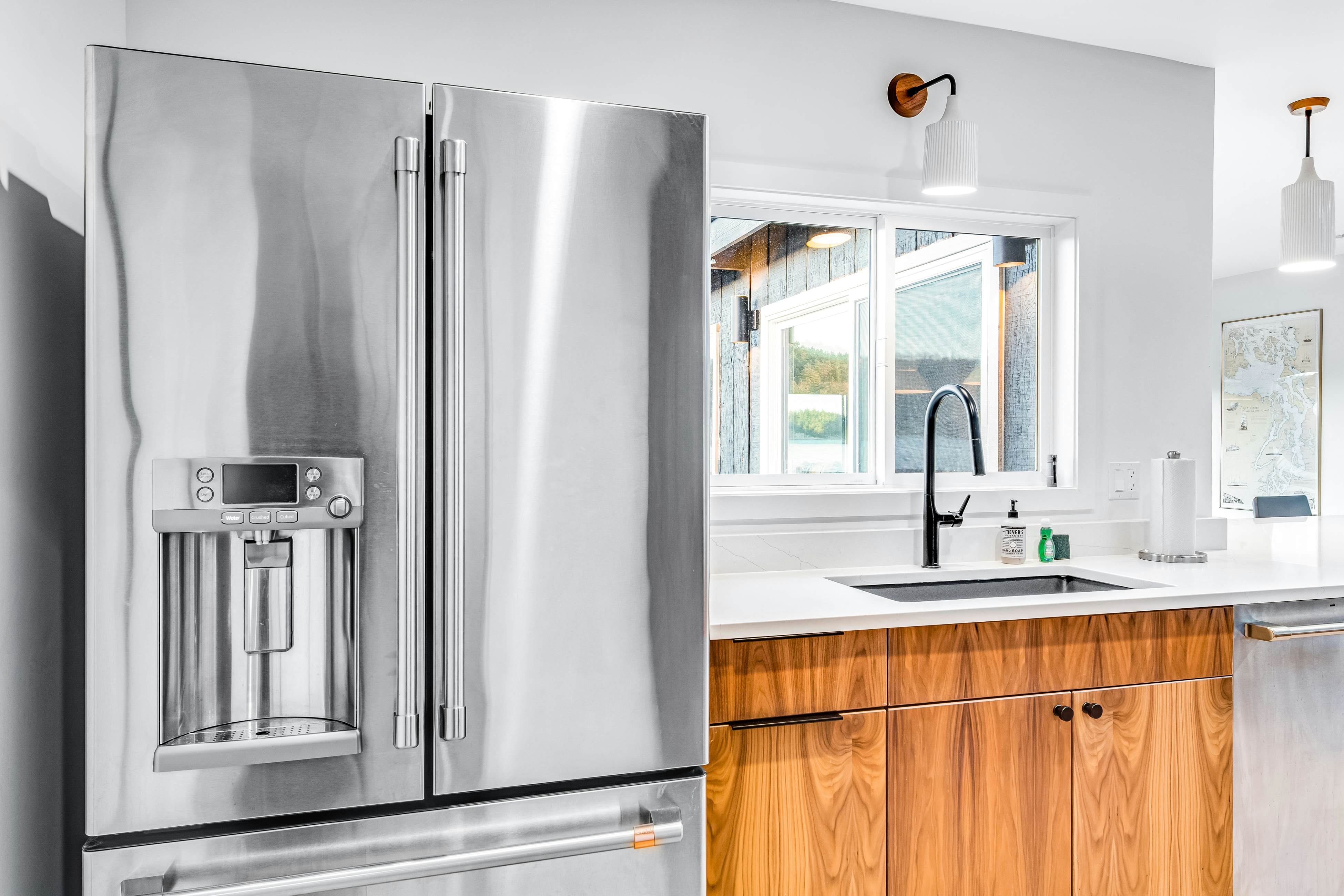 Lopez Island Mud Bay Waterfront home