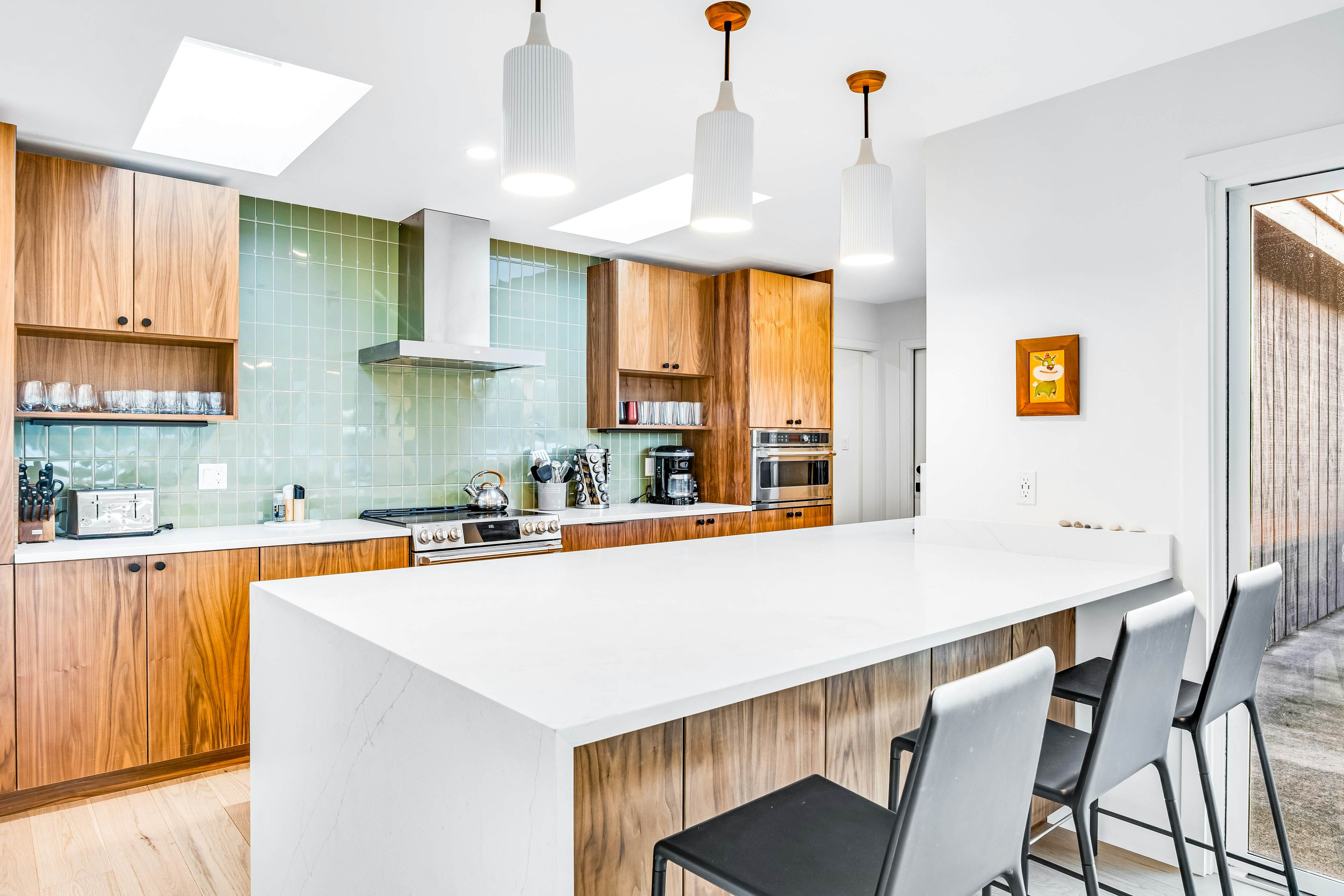 Lopez Island Mud Bay Waterfront home