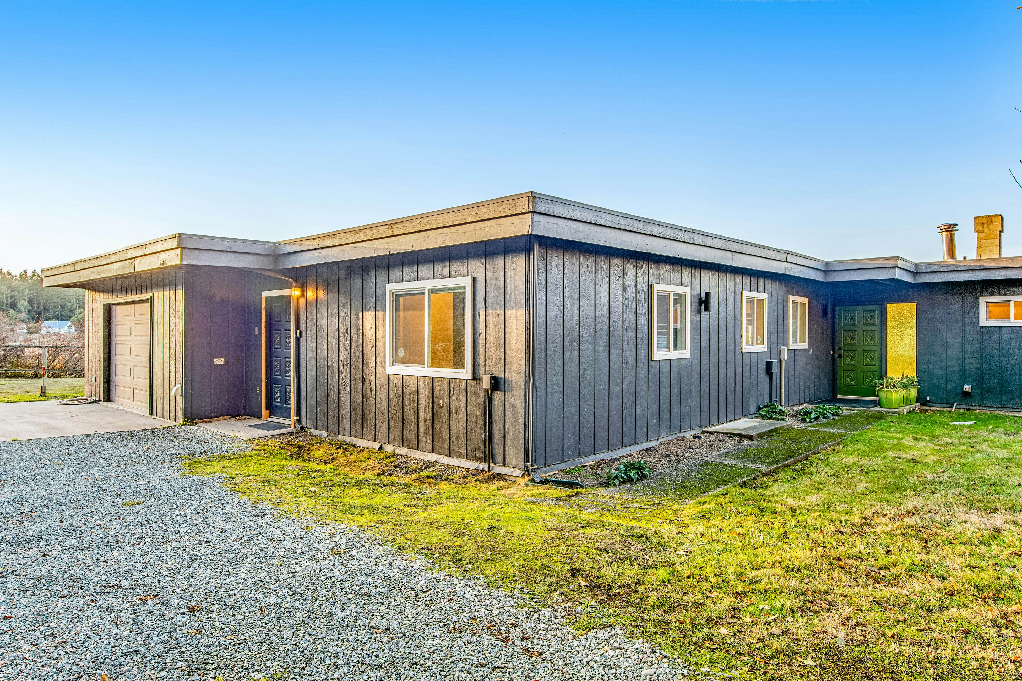 Lopez Island Mud Bay Waterfront home