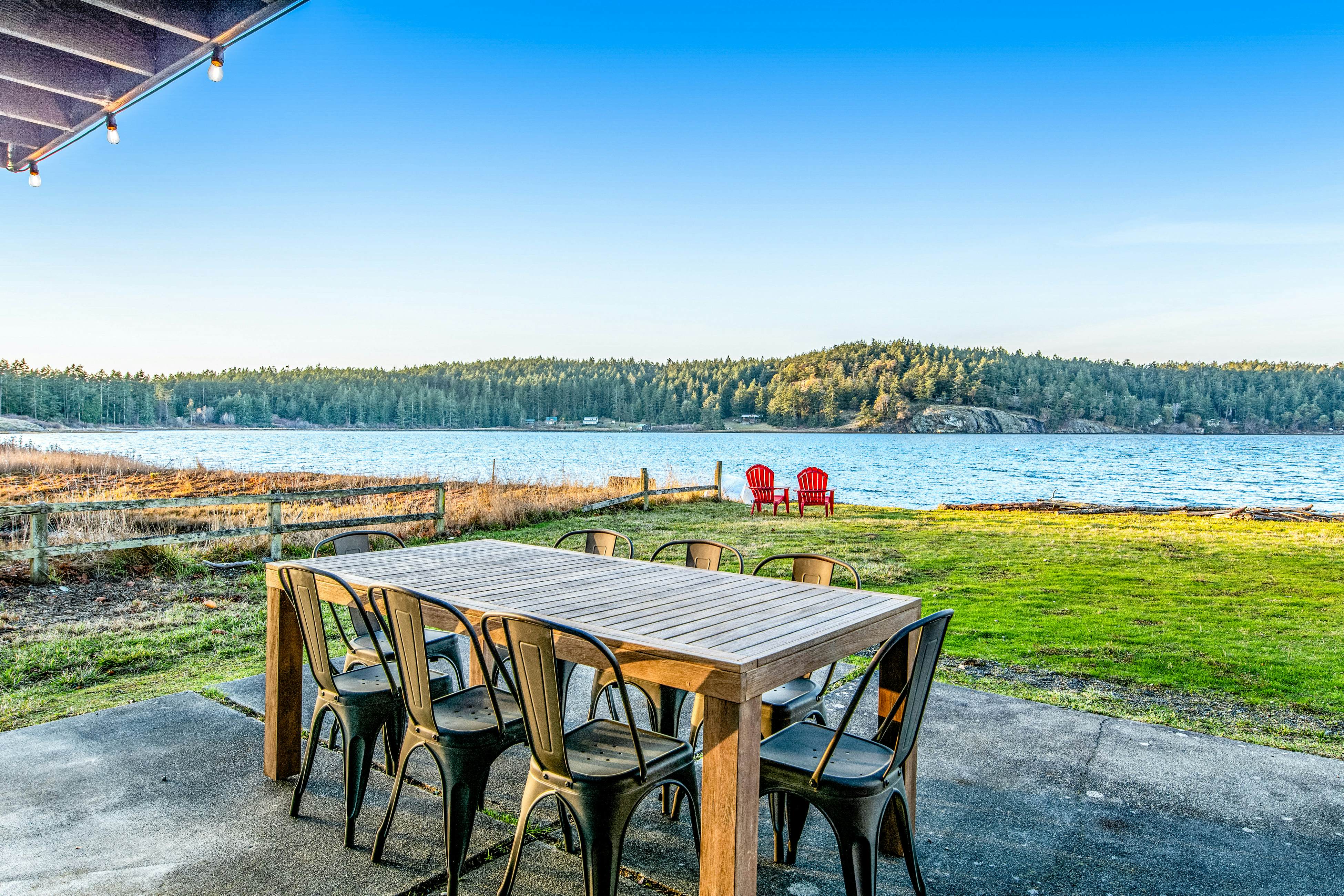 Lopez Island Mud Bay Waterfront home