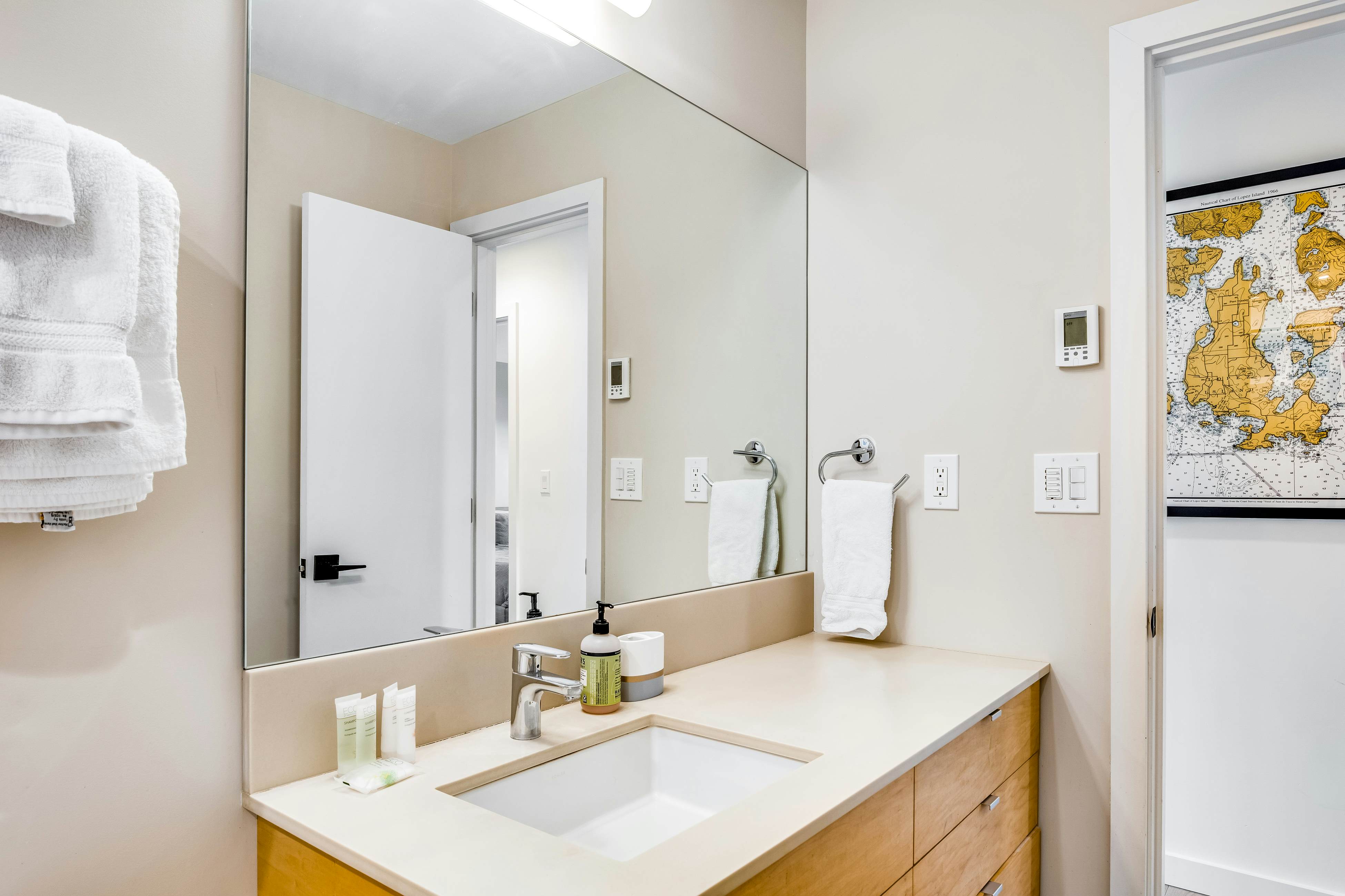 Lopez Island Mud Bay Waterfront home