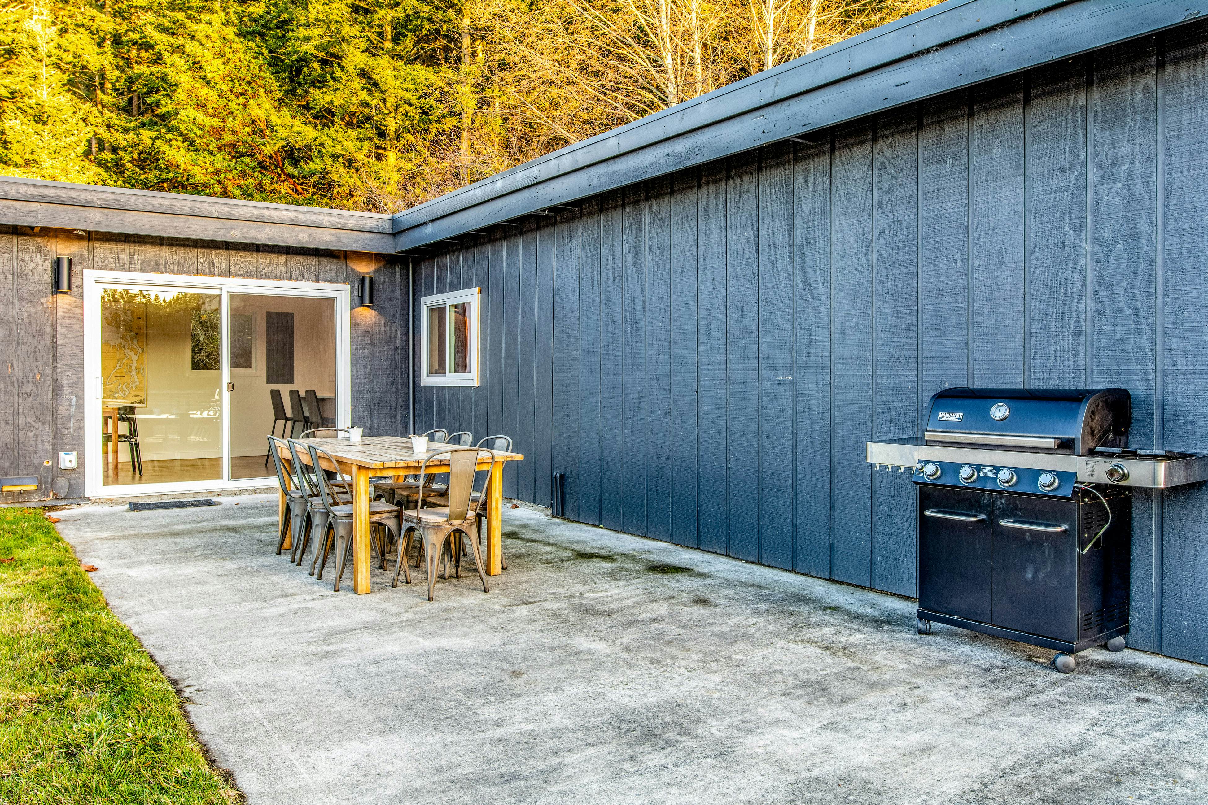 Lopez Island Mud Bay Waterfront home