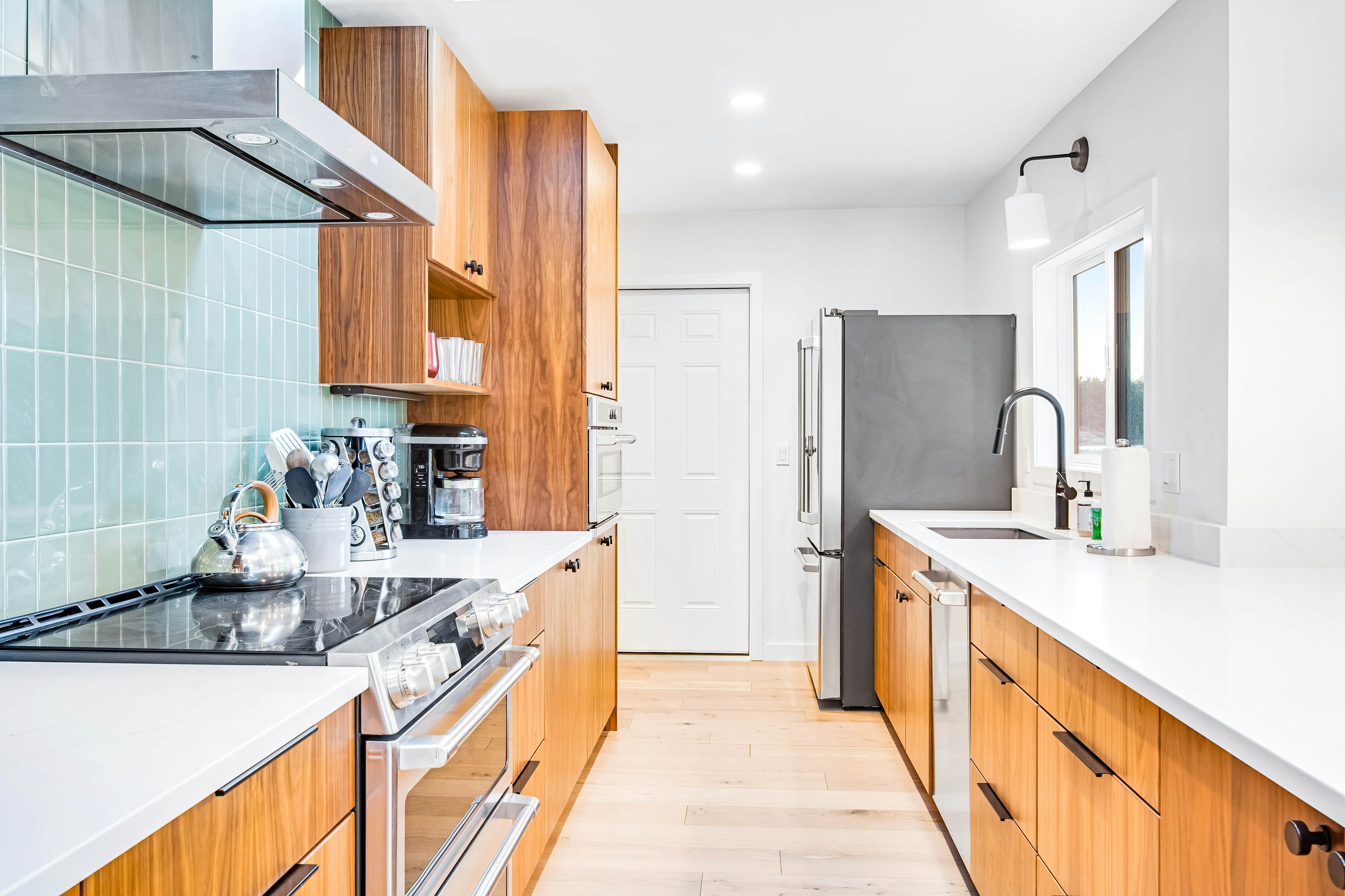 Lopez Island Mud Bay Waterfront home