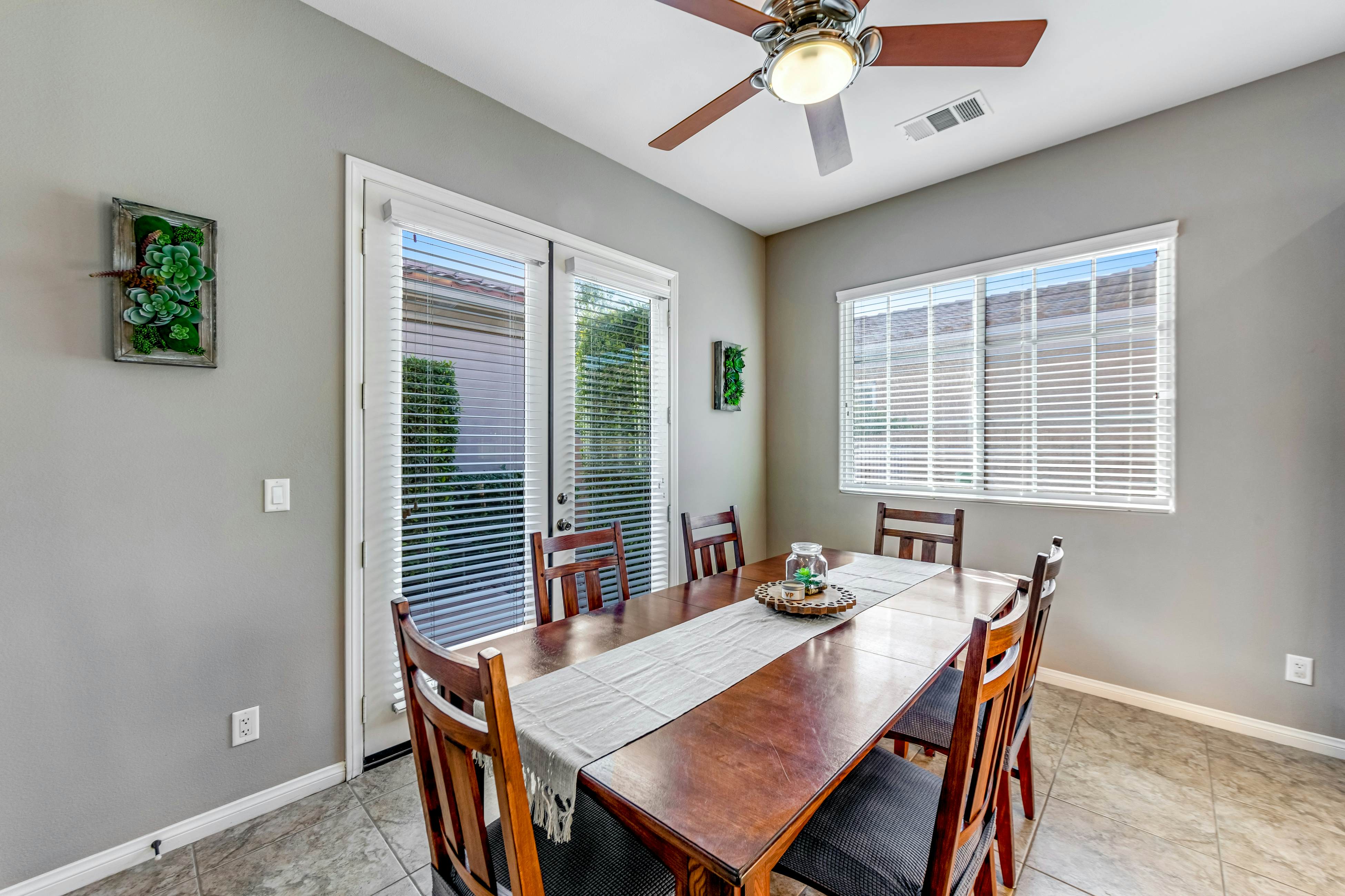 Snowbird Oasis - Festival Escape 