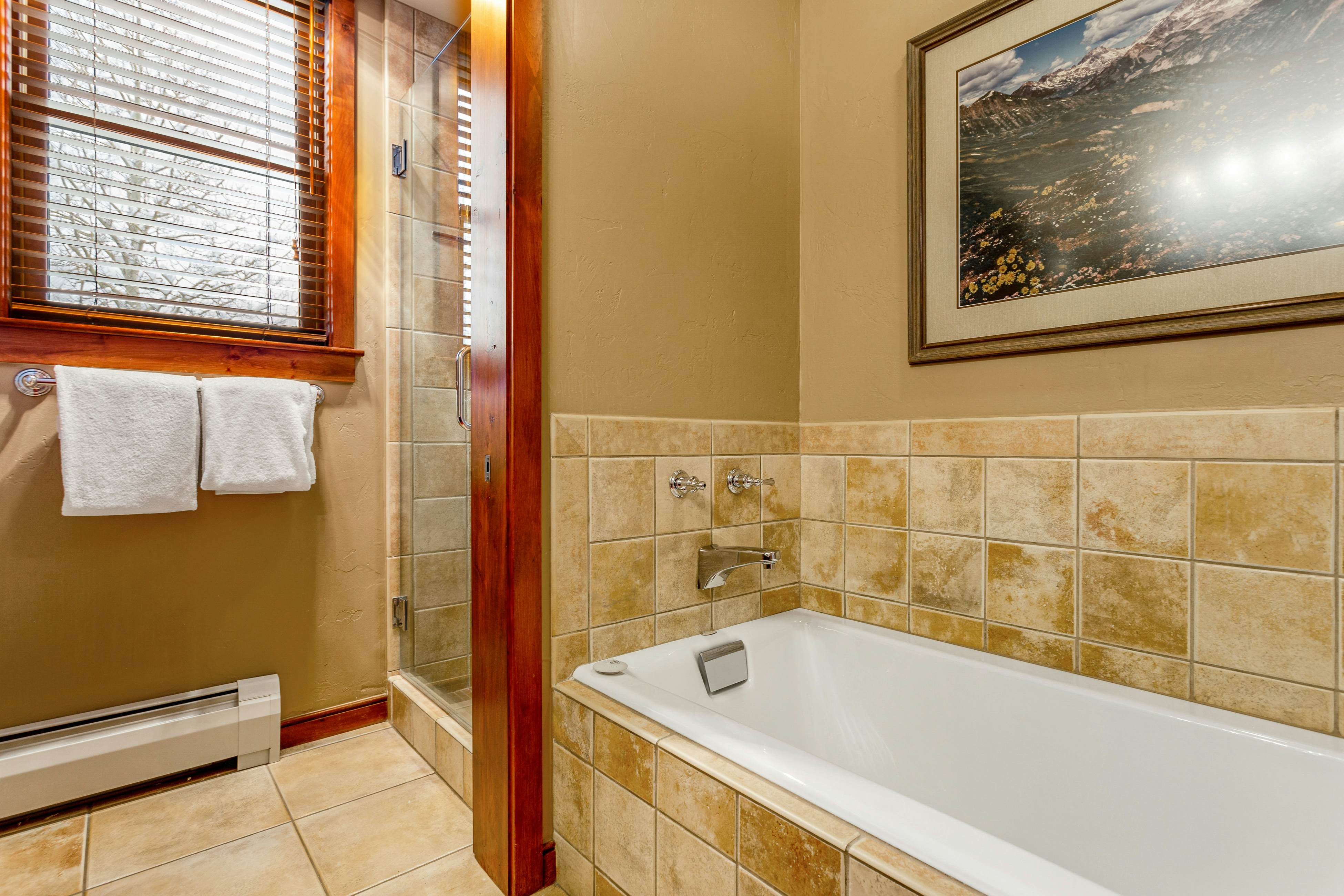 Main Street Junction #27