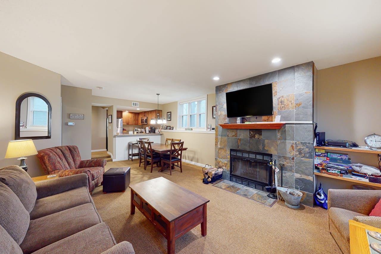 Winterplace G101 2 BD Ludlow, VT Vacation Rental Vacasa
