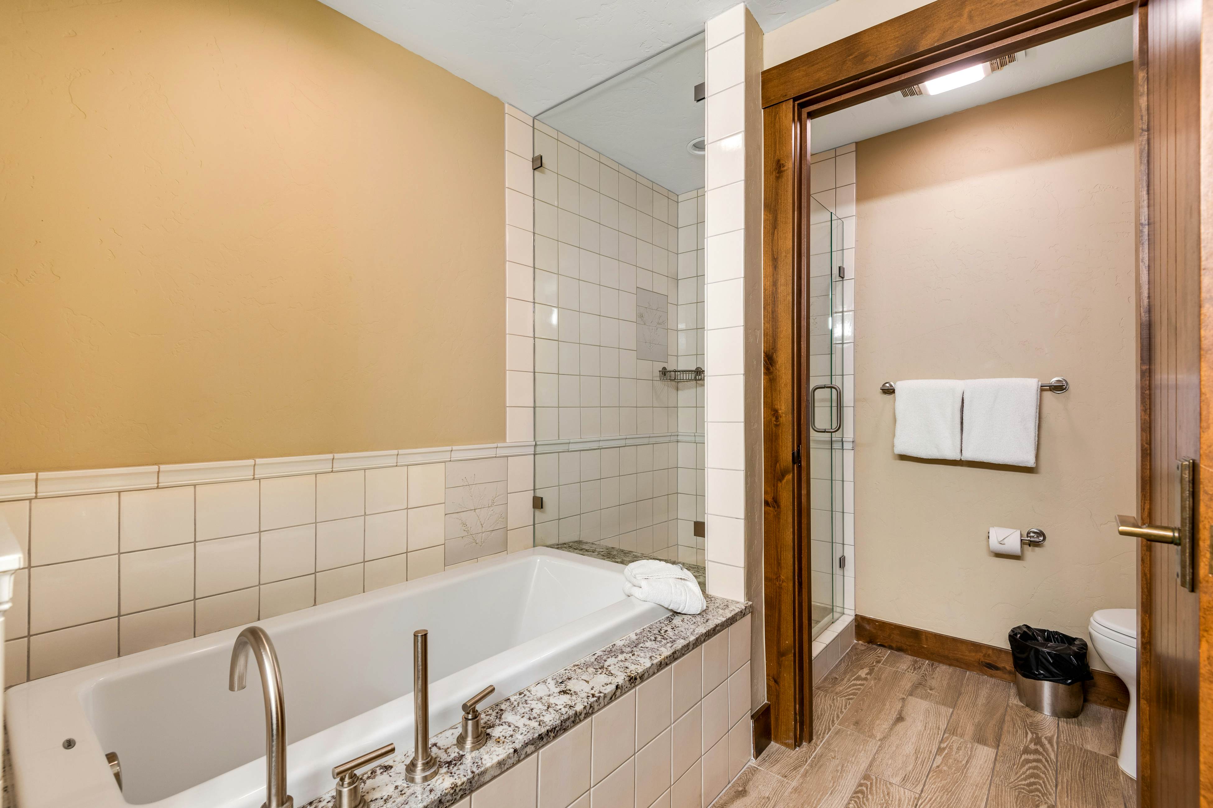 Water House On Main Street #6208