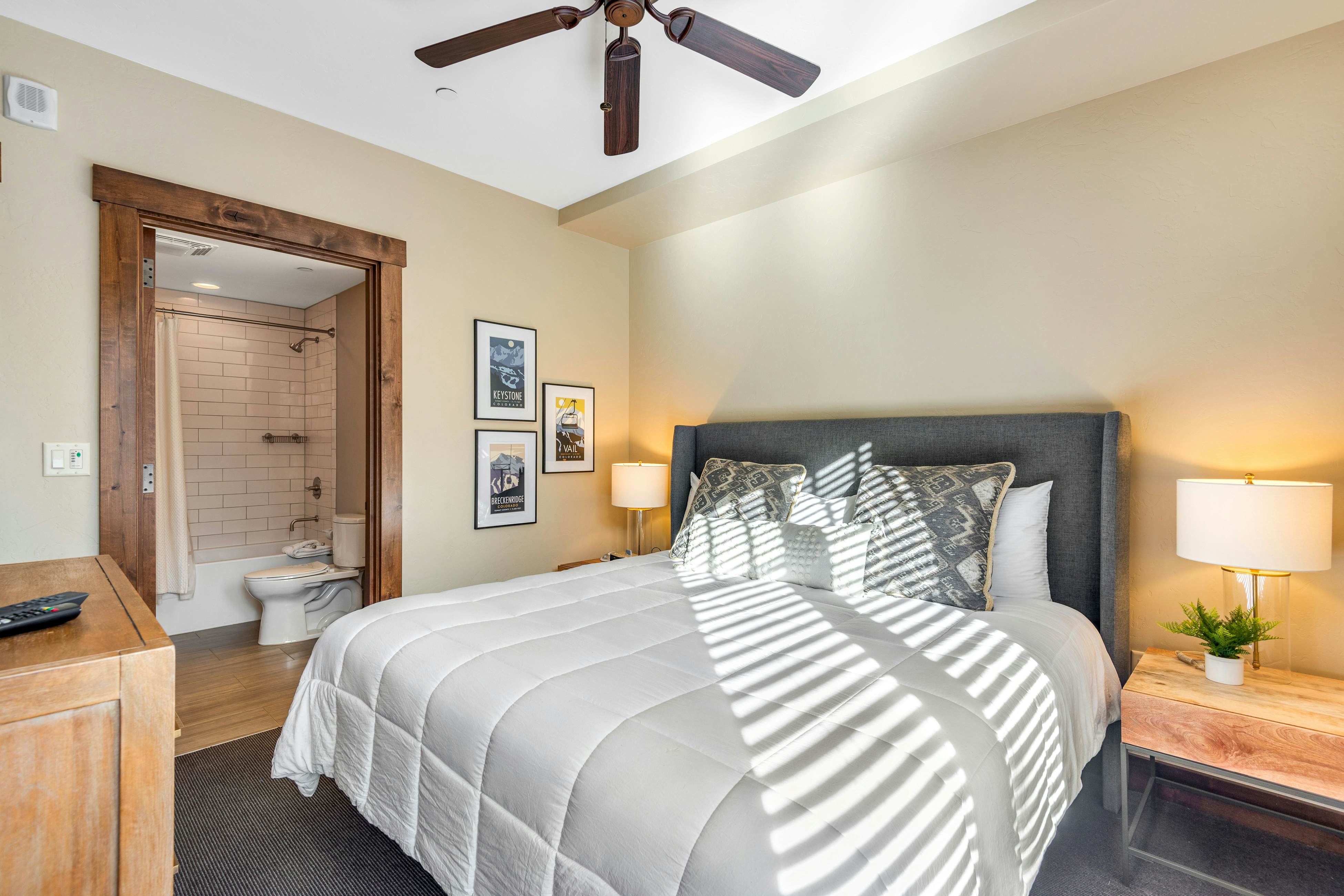 Water House On Main Street #6208