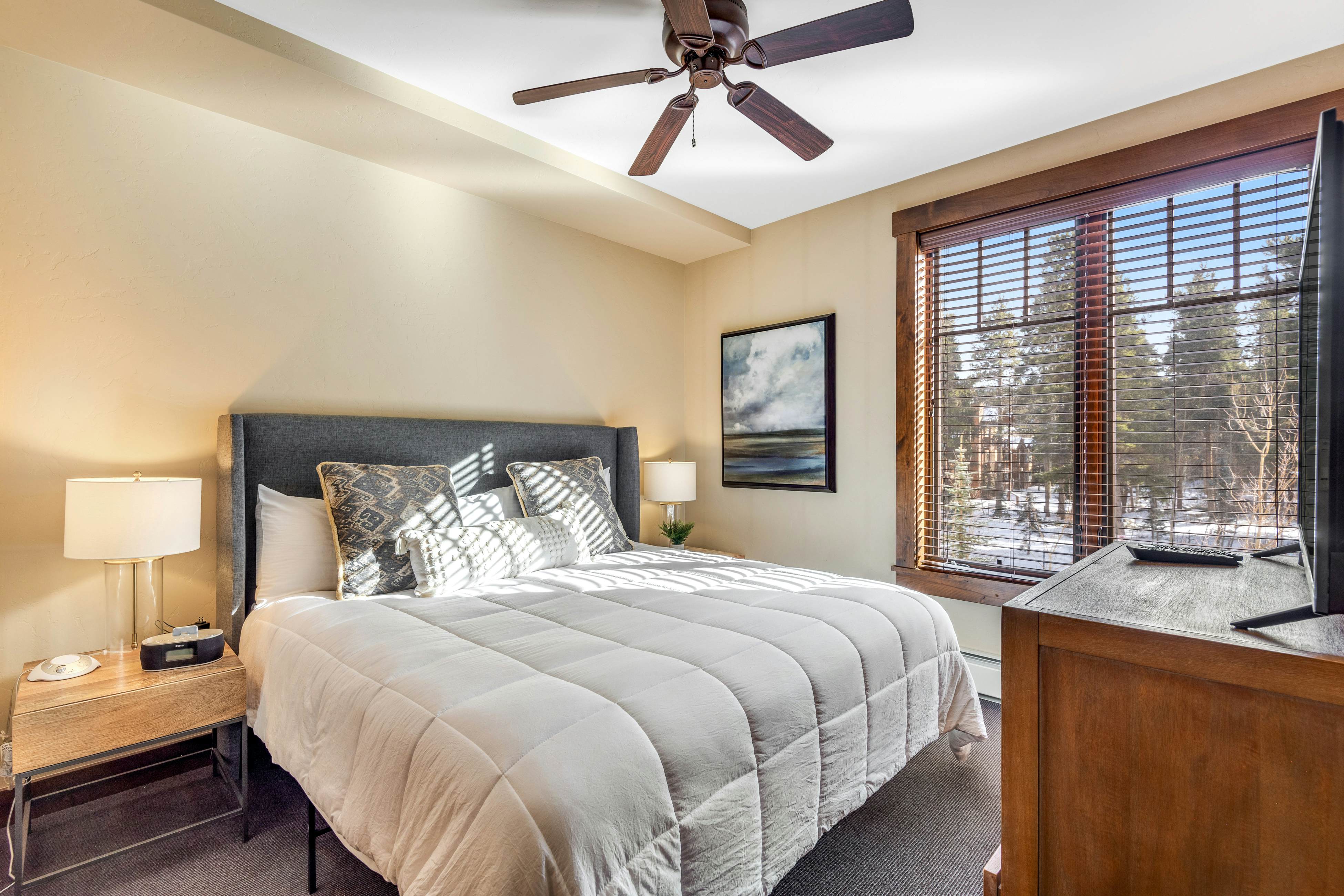 Water House On Main Street #6208