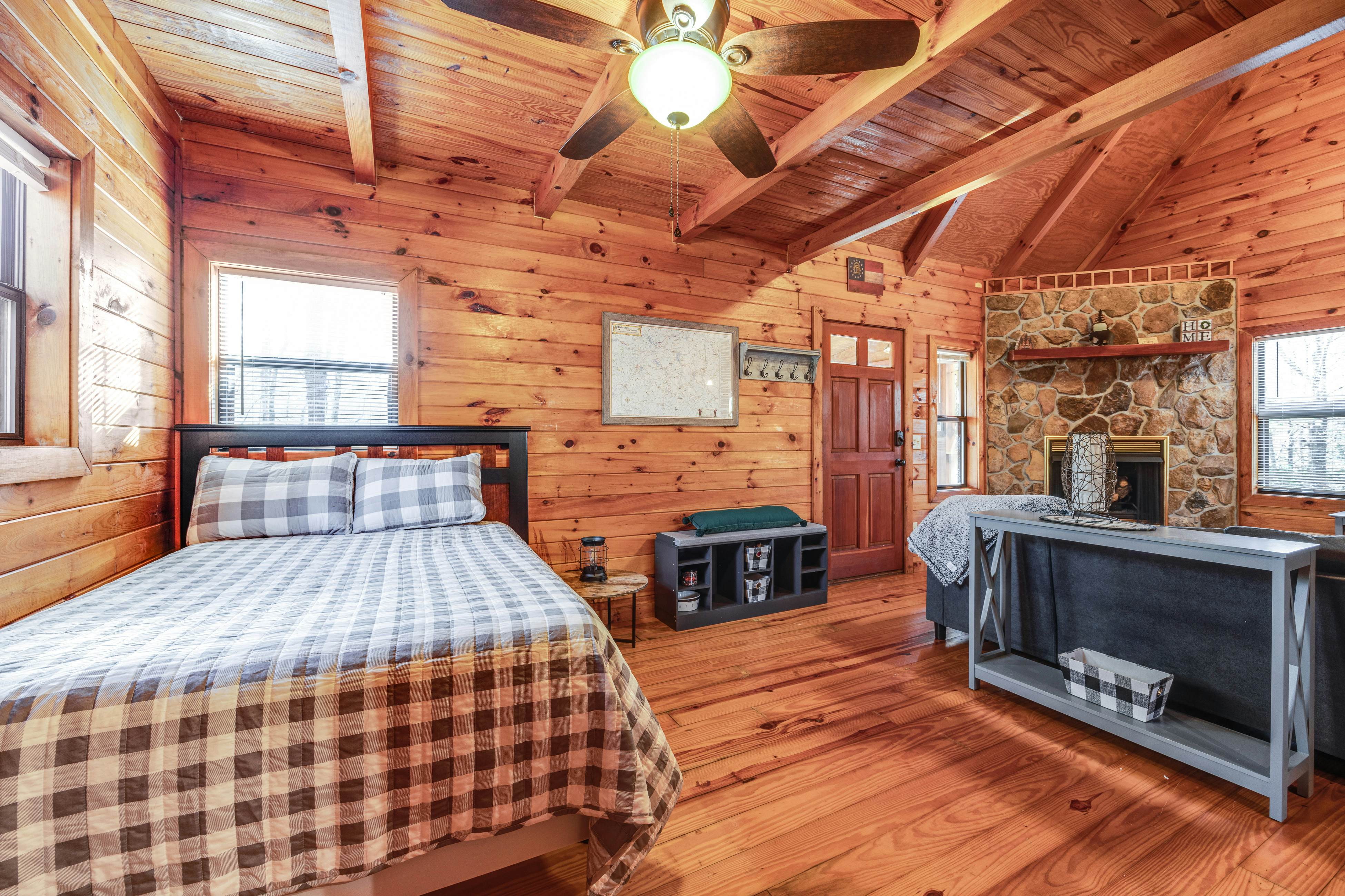 Hillside Hideaway 0 BD Blairsville, GA Vacation Rental Vacasa