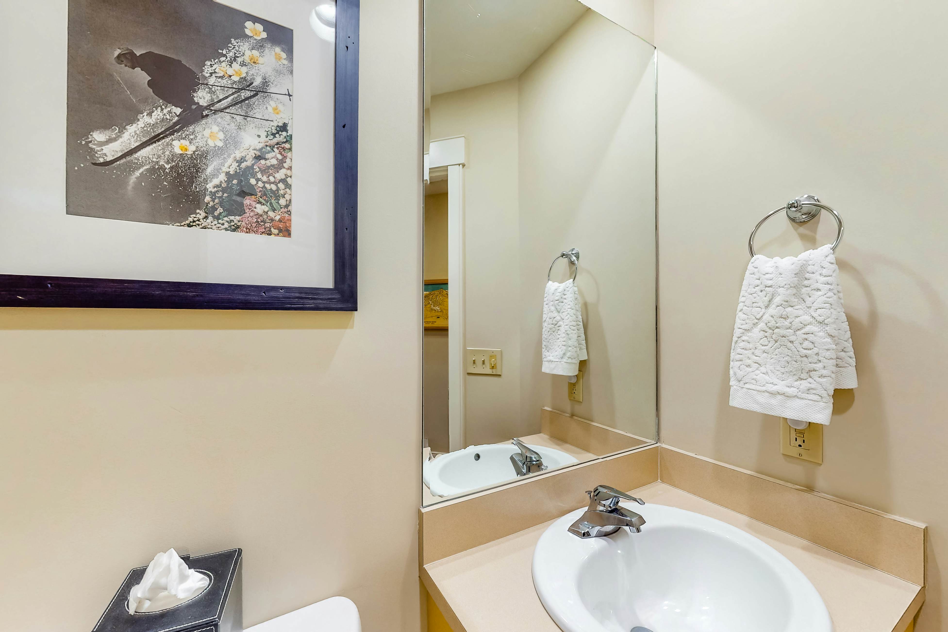 Solitude Village H103